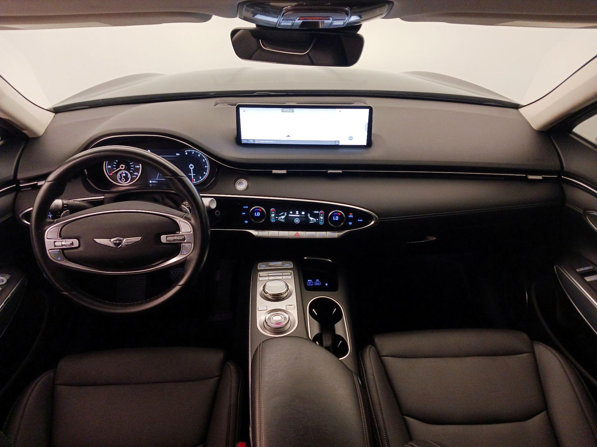 Thumbnail: 2022 Genesis GV70 - 9