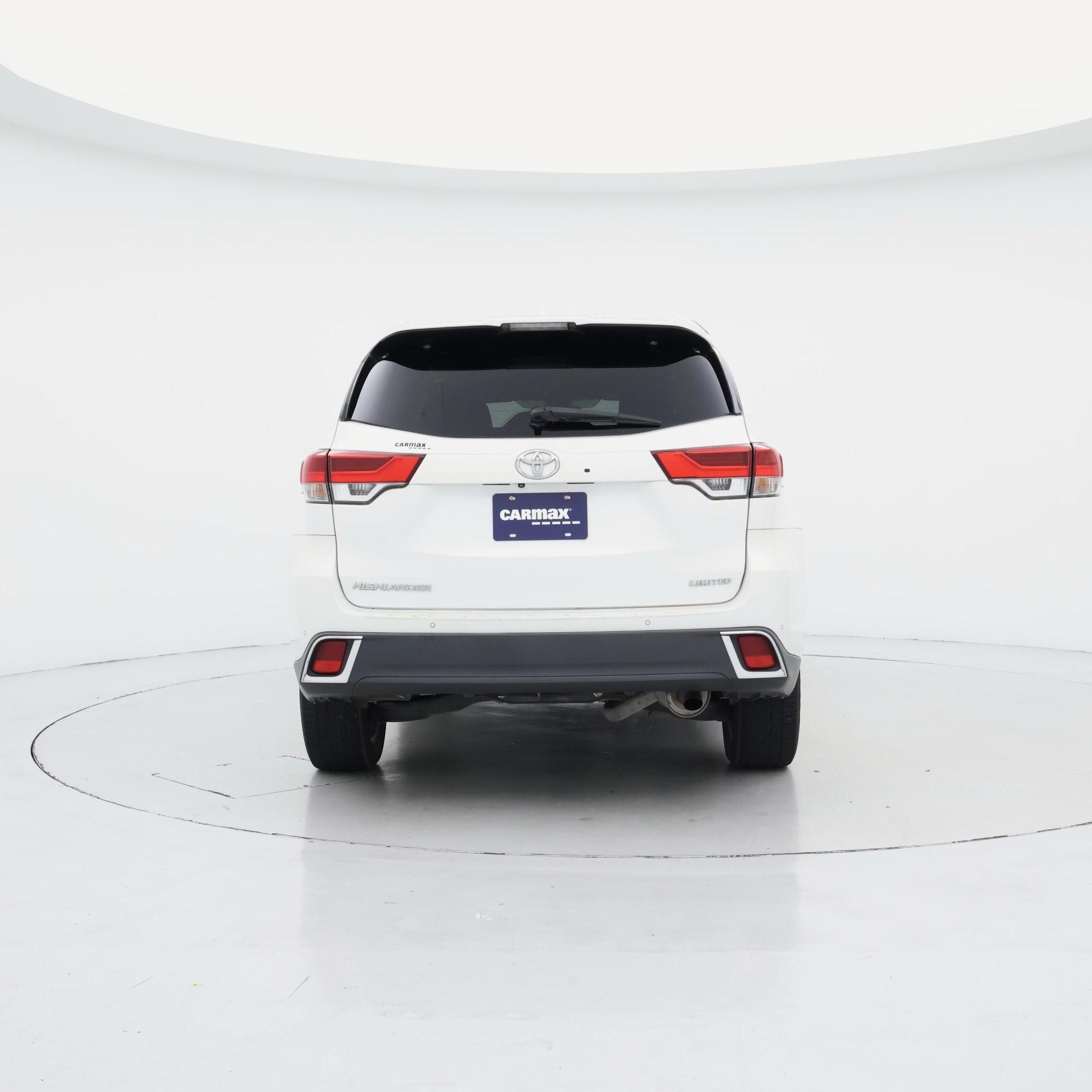 Thumbnail: 2019 Toyota Highlander - 6