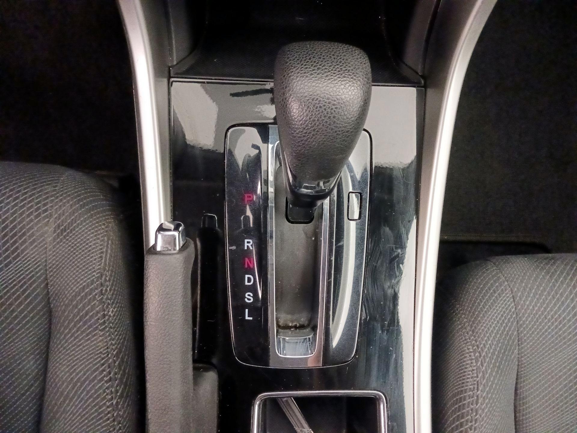 Thumbnail: 2016 Honda Accord - 17