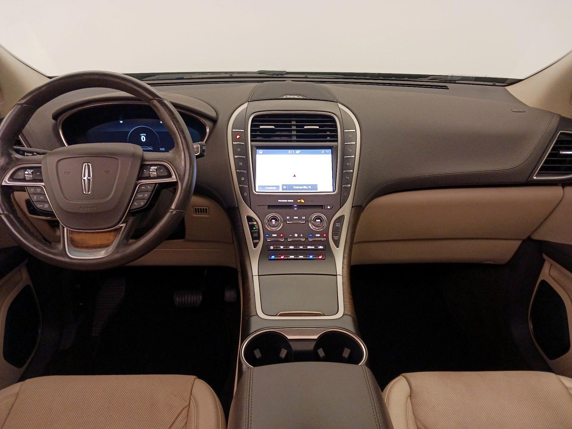 Thumbnail: 2020 Lincoln Nautilus - 9