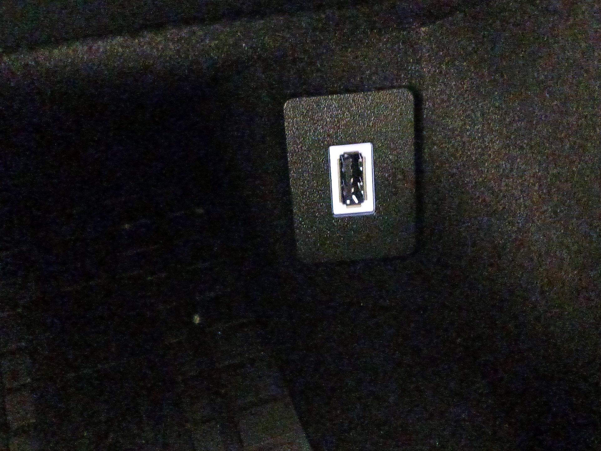 Thumbnail: 2020 Lincoln Nautilus - 19