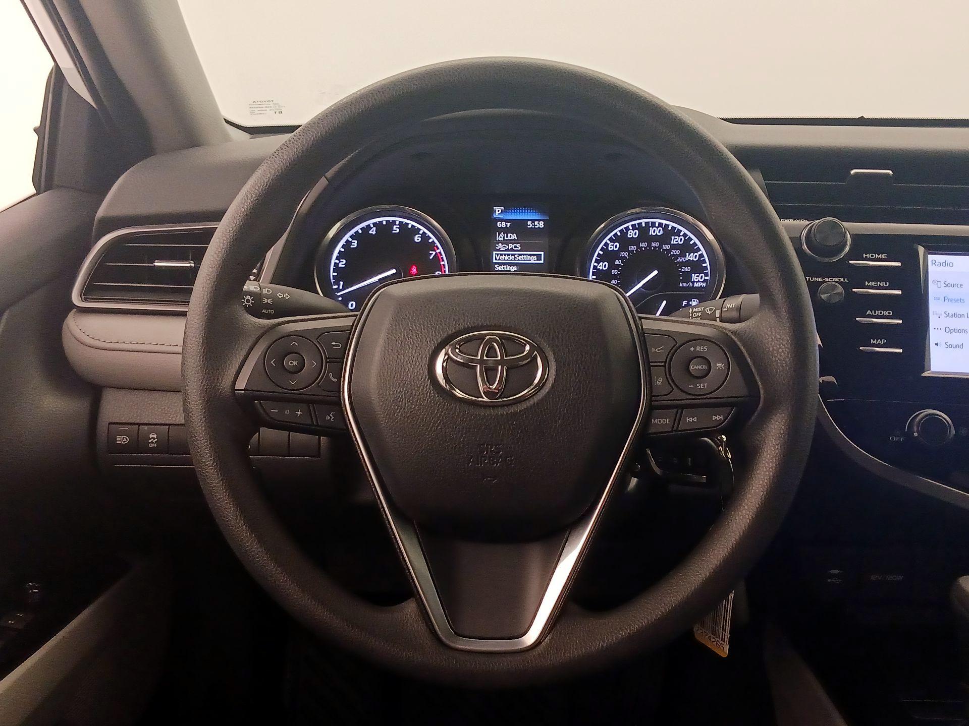 Thumbnail: 2019 Toyota Camry - 10