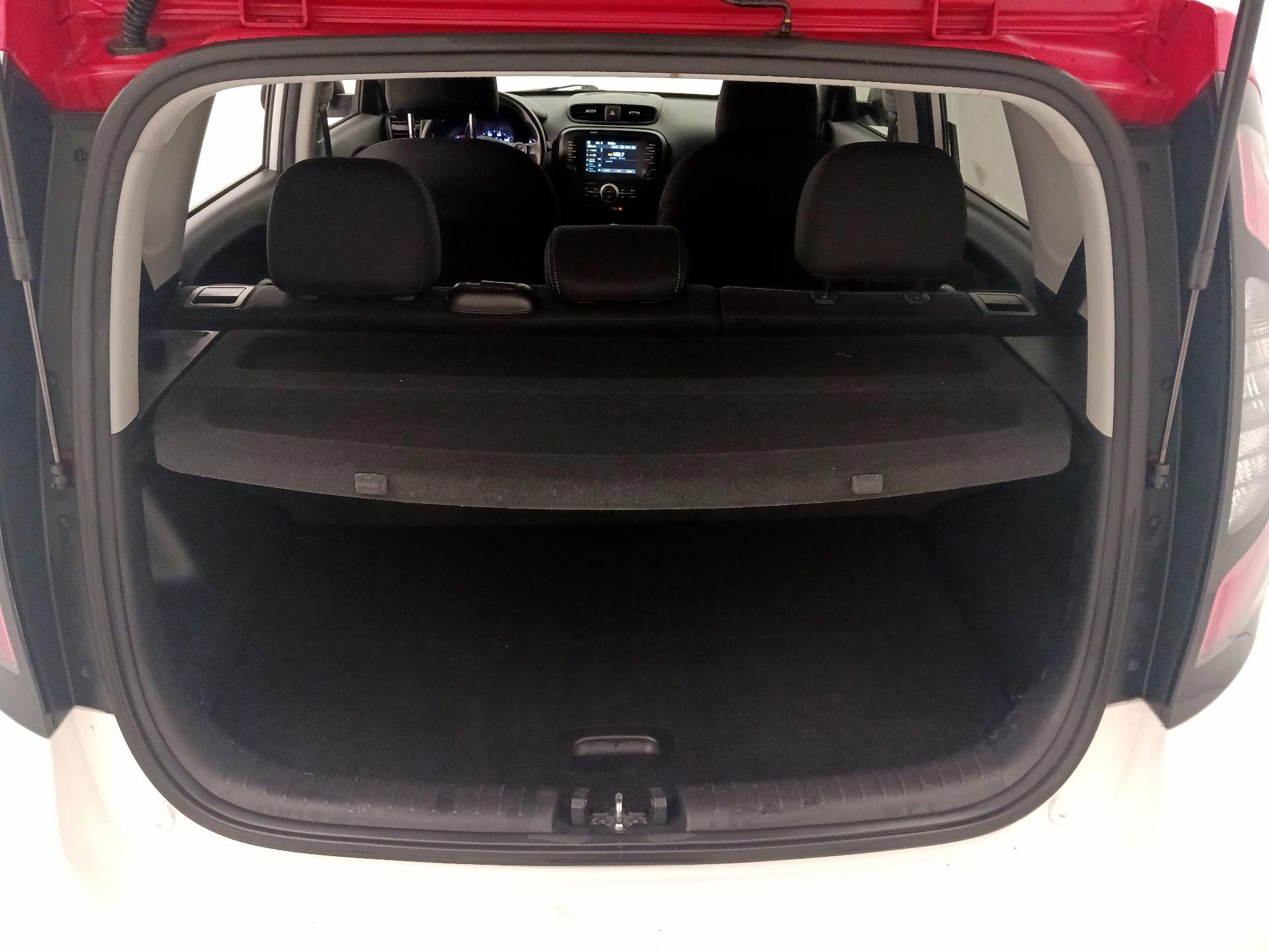 Thumbnail: 2018 Kia Soul - 20