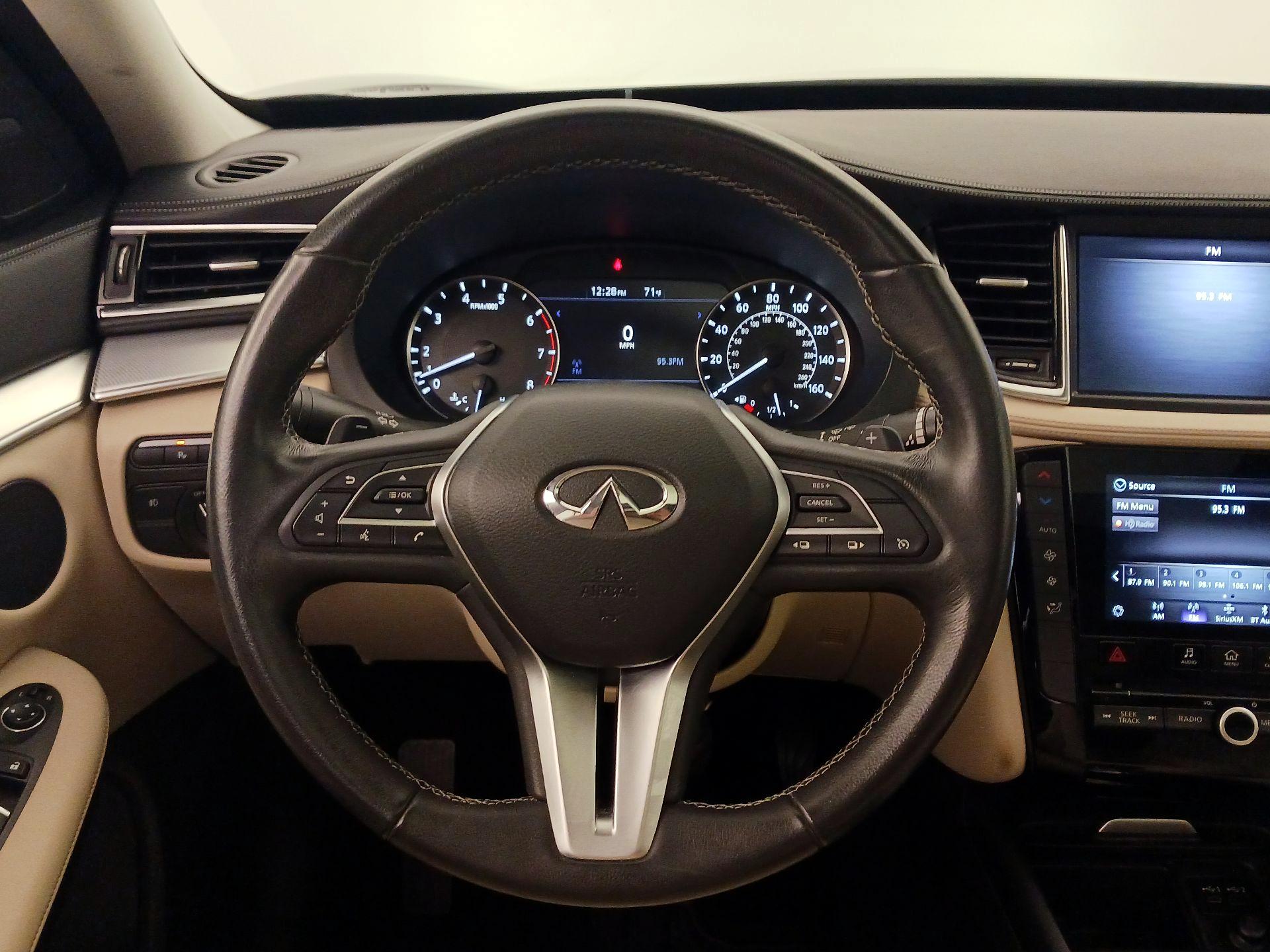 Thumbnail: 2020 INFINITI QX50 - 10