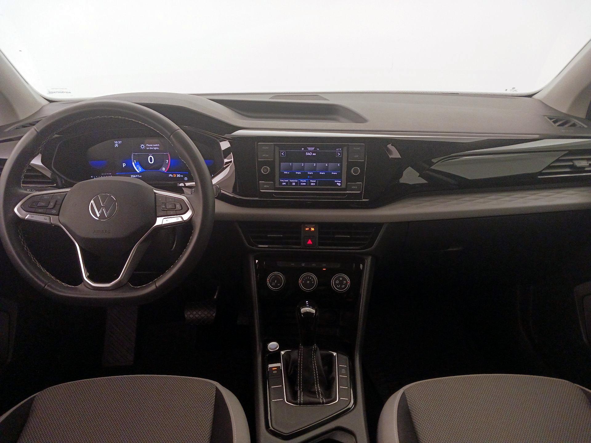 Thumbnail: 2023 Volkswagen Taos - 9