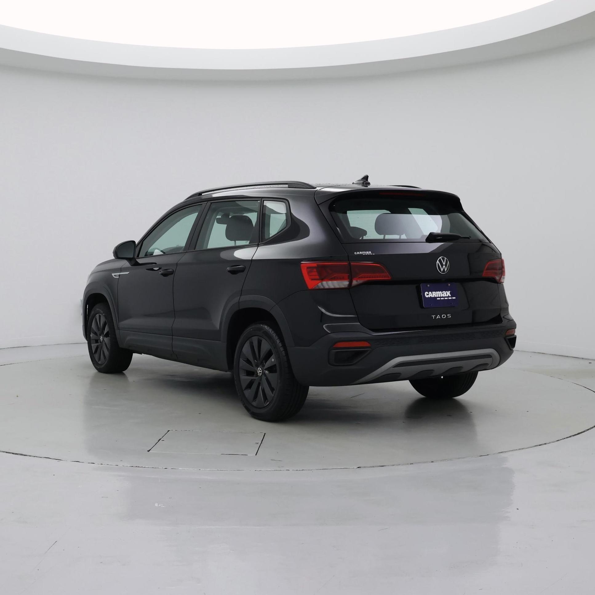 Thumbnail: 2023 Volkswagen Taos - 2