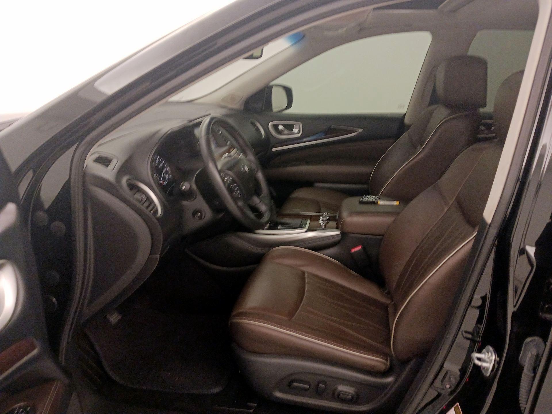 Thumbnail: 2016 INFINITI QX60 - 11