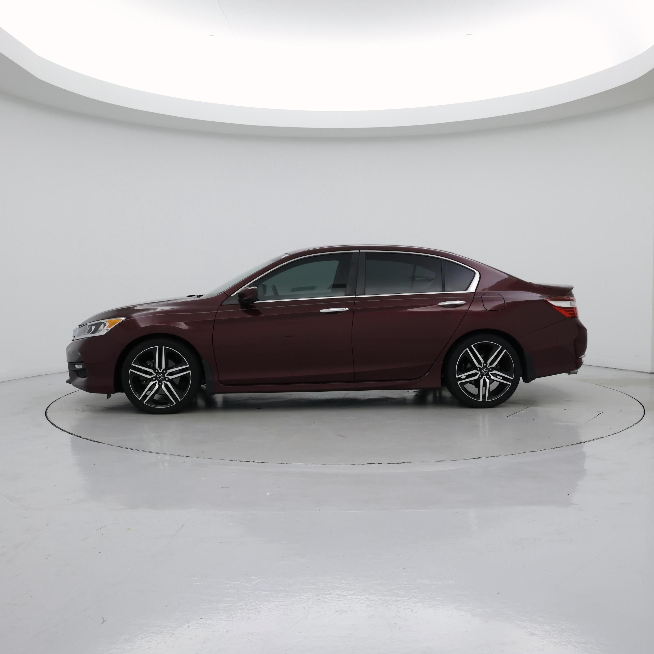 Thumbnail: 2016 Honda Accord - 3