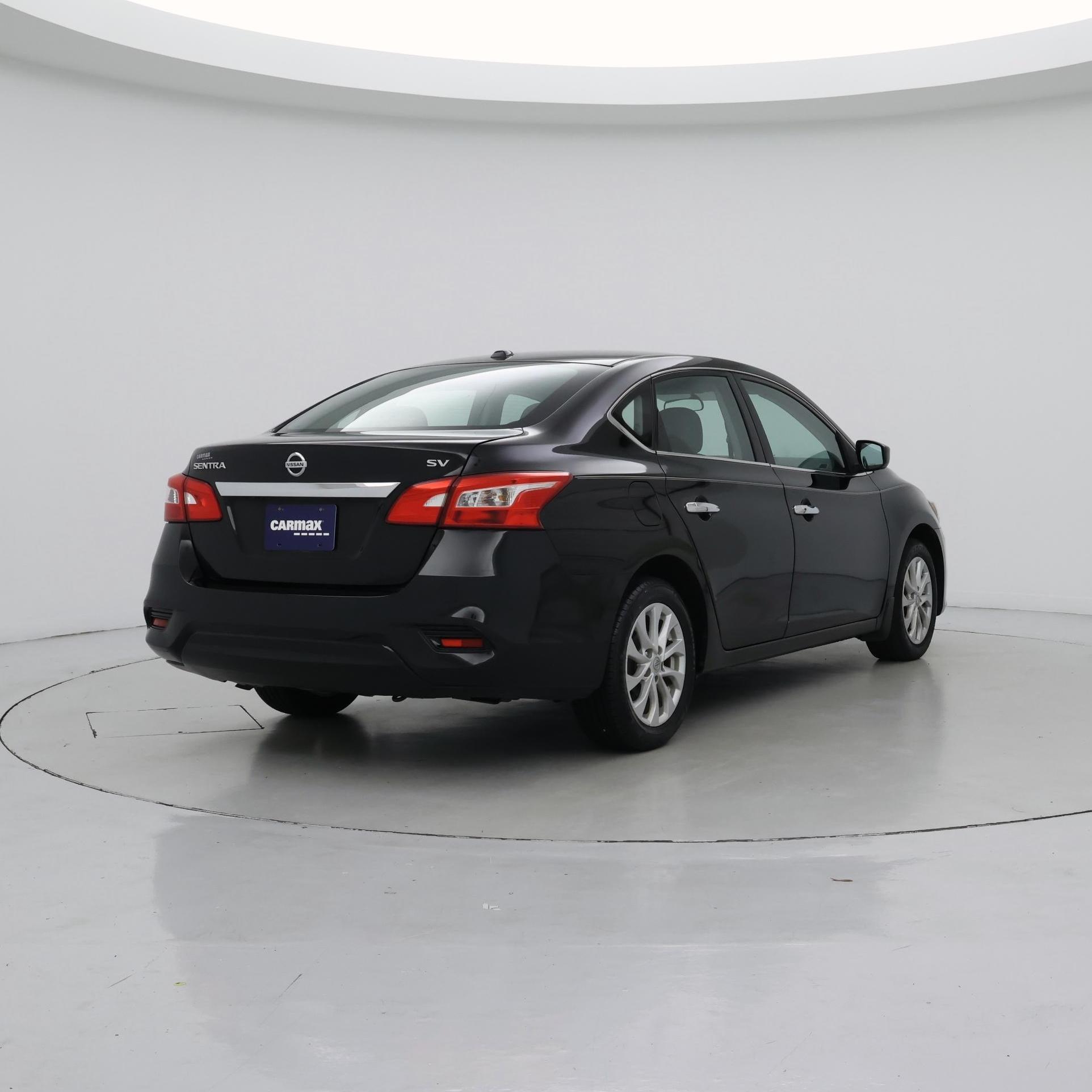 Thumbnail: 2018 Nissan Sentra - 8