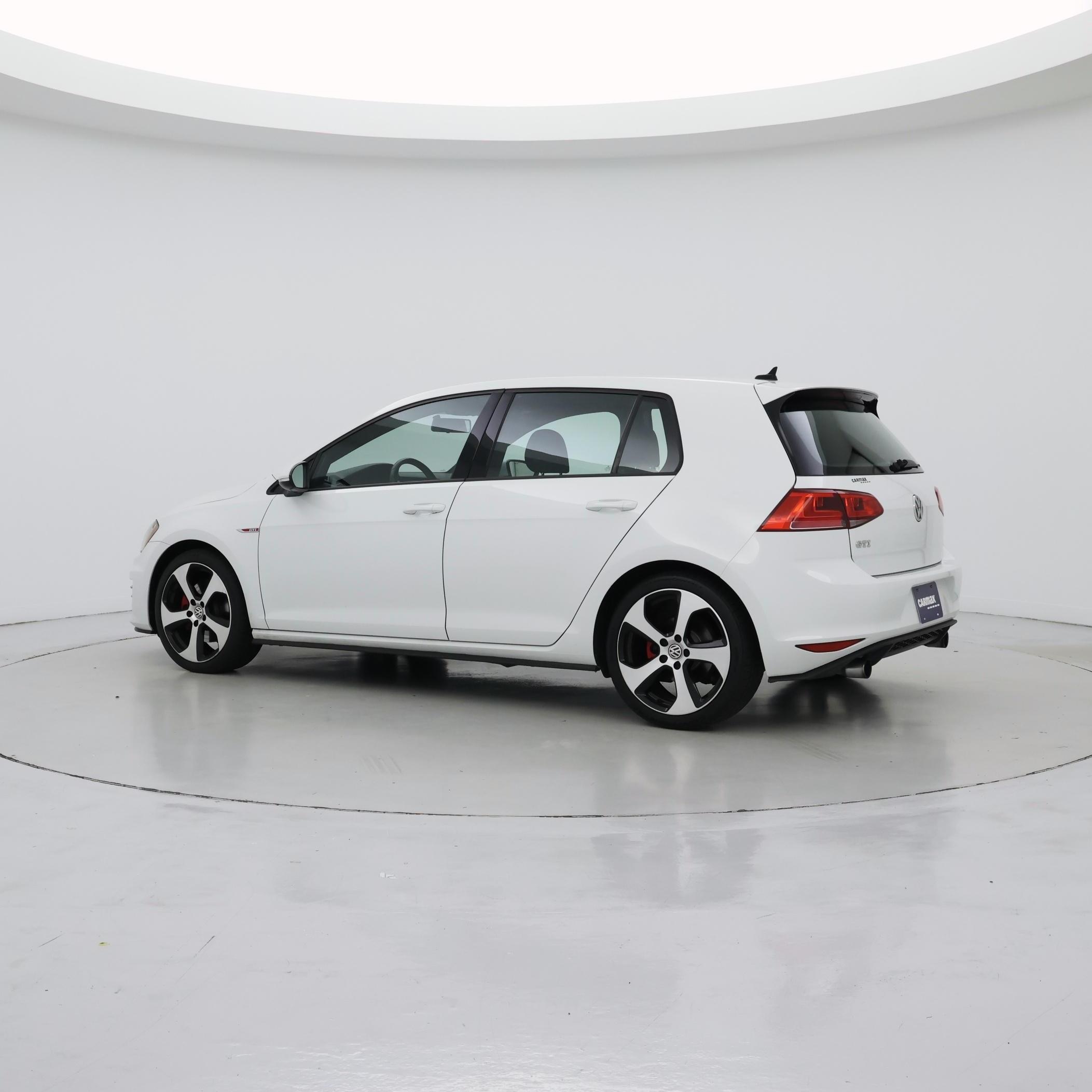 Thumbnail: 2017 Volkswagen Golf - 4