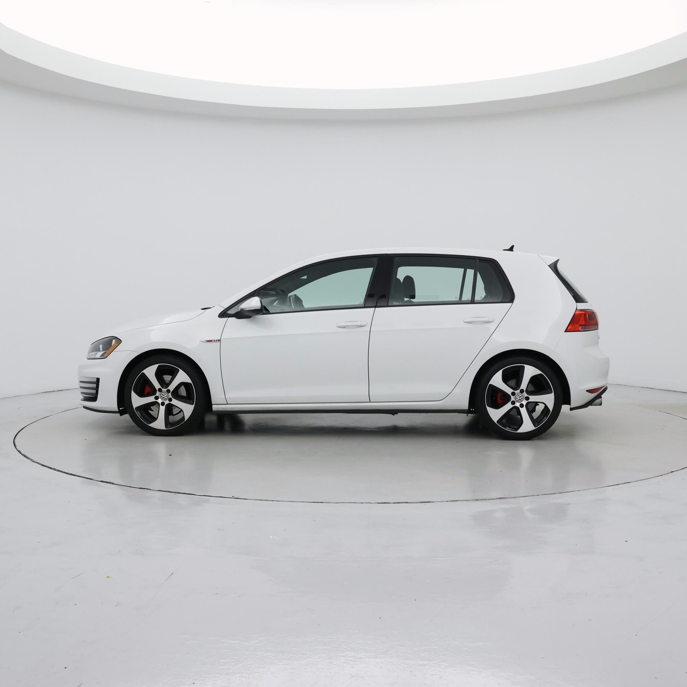 Thumbnail: 2017 Volkswagen Golf - 5