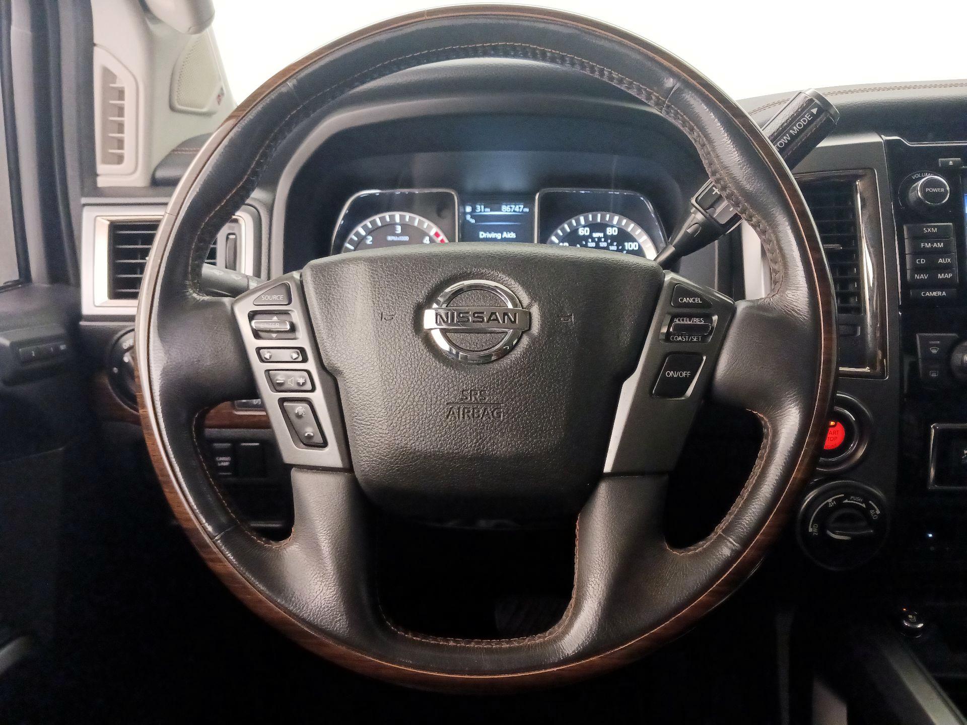 Thumbnail: 2016 Nissan Titan - 10
