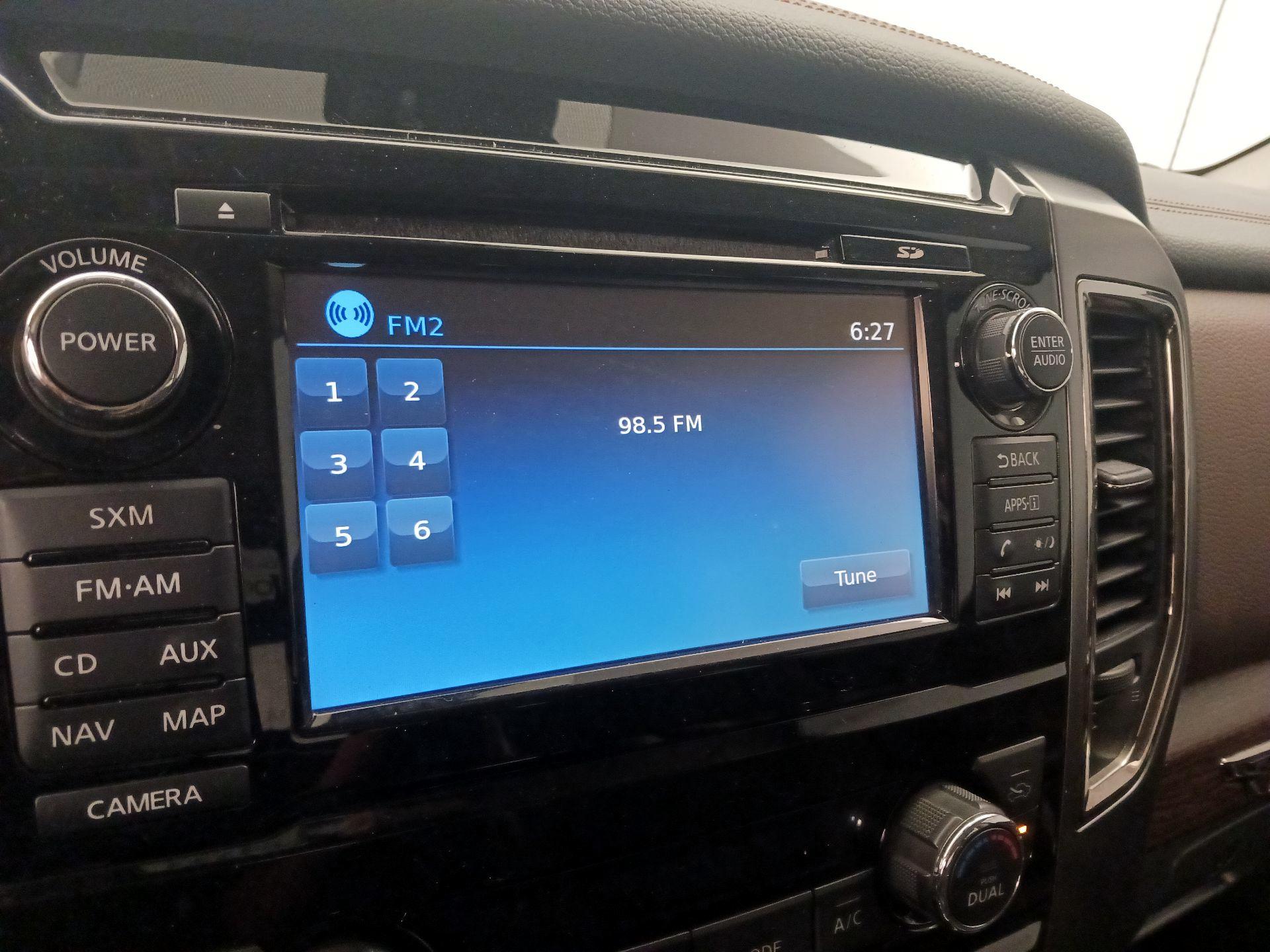 Thumbnail: 2016 Nissan Titan - 15