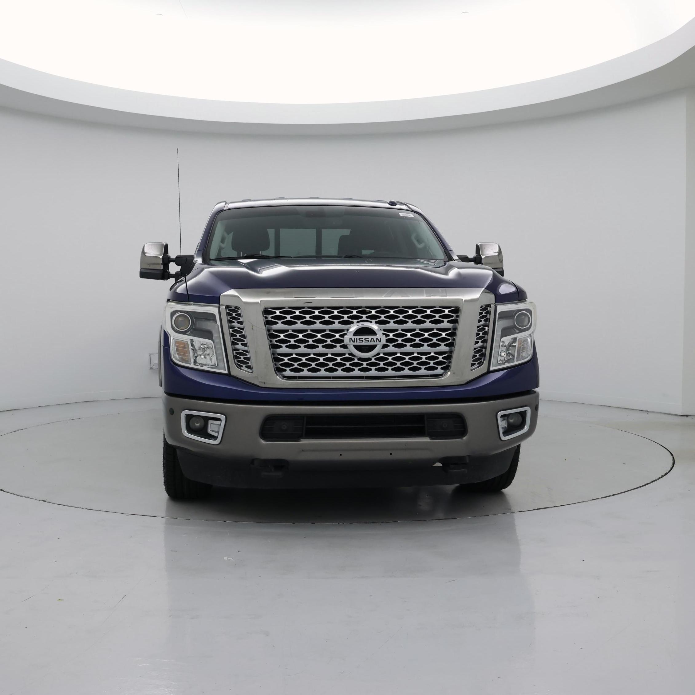 Thumbnail: 2016 Nissan Titan - 5
