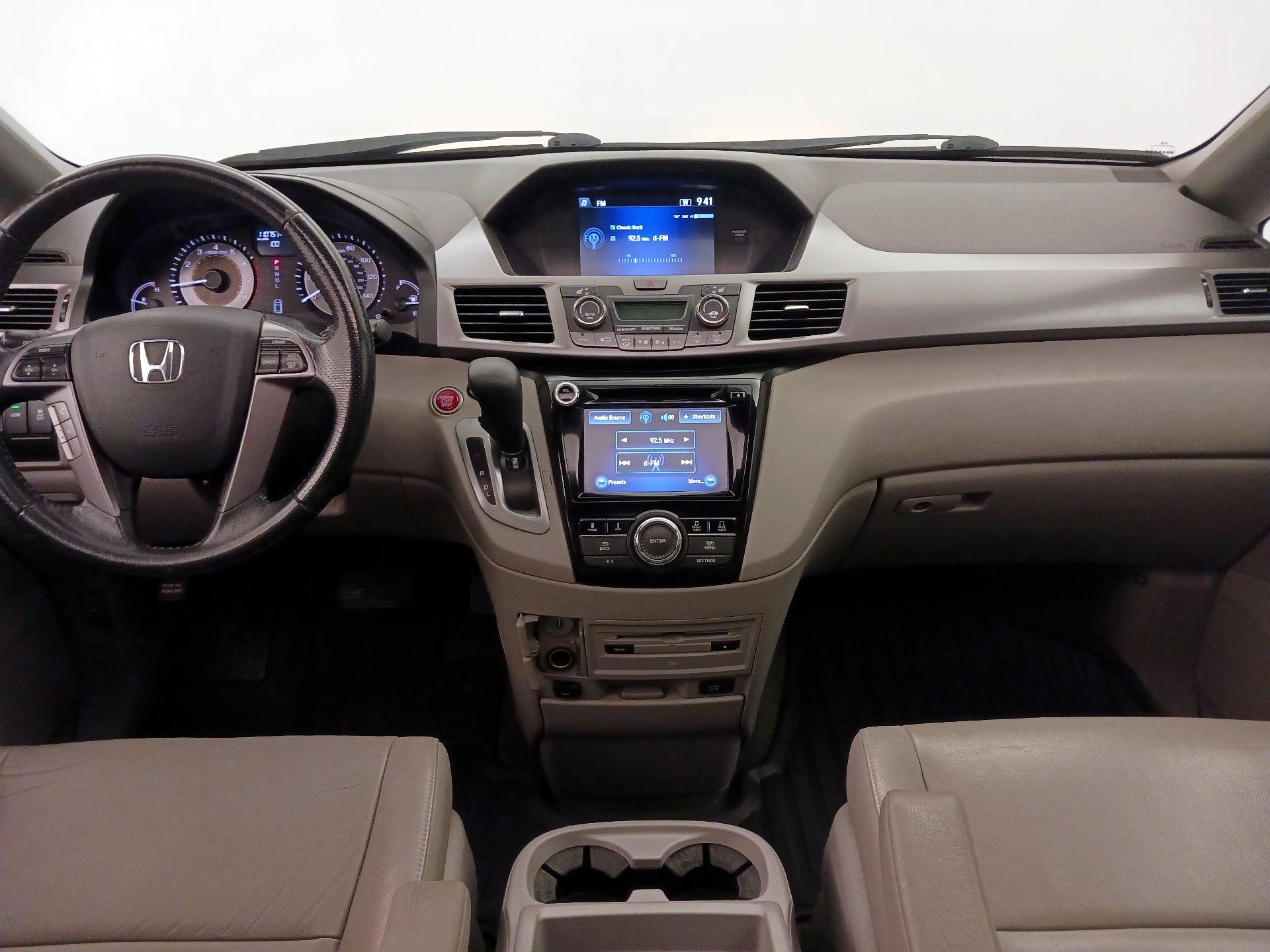 Thumbnail: 2015 Honda Odyssey - 9