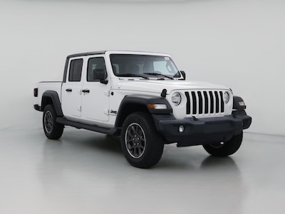 White 2020 Jeep Gladiator Sport