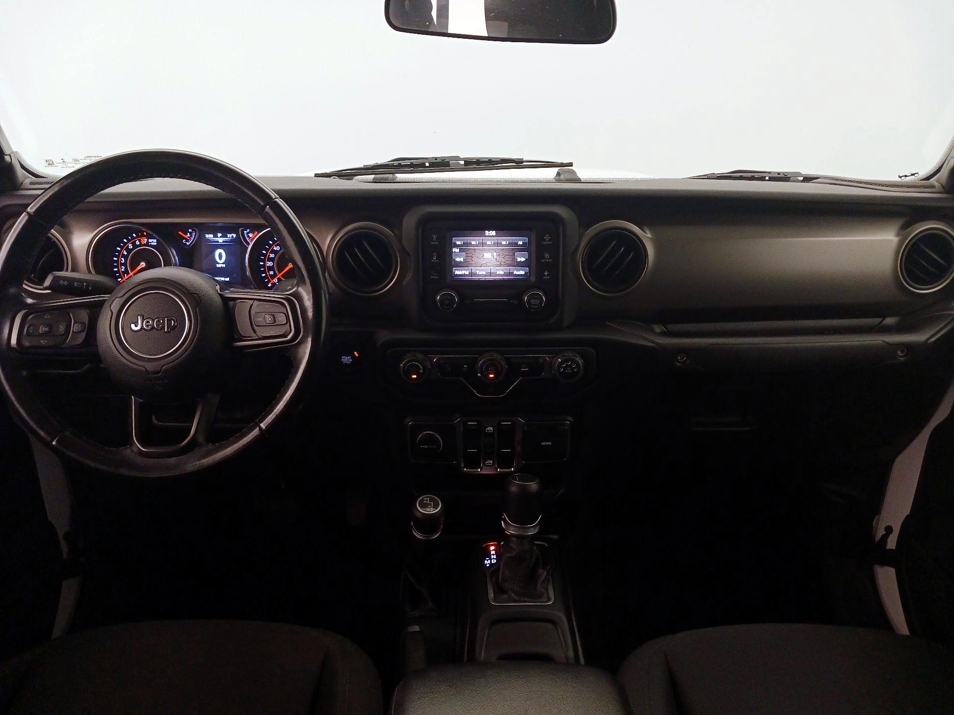 Thumbnail: 2020 Jeep Gladiator - 9