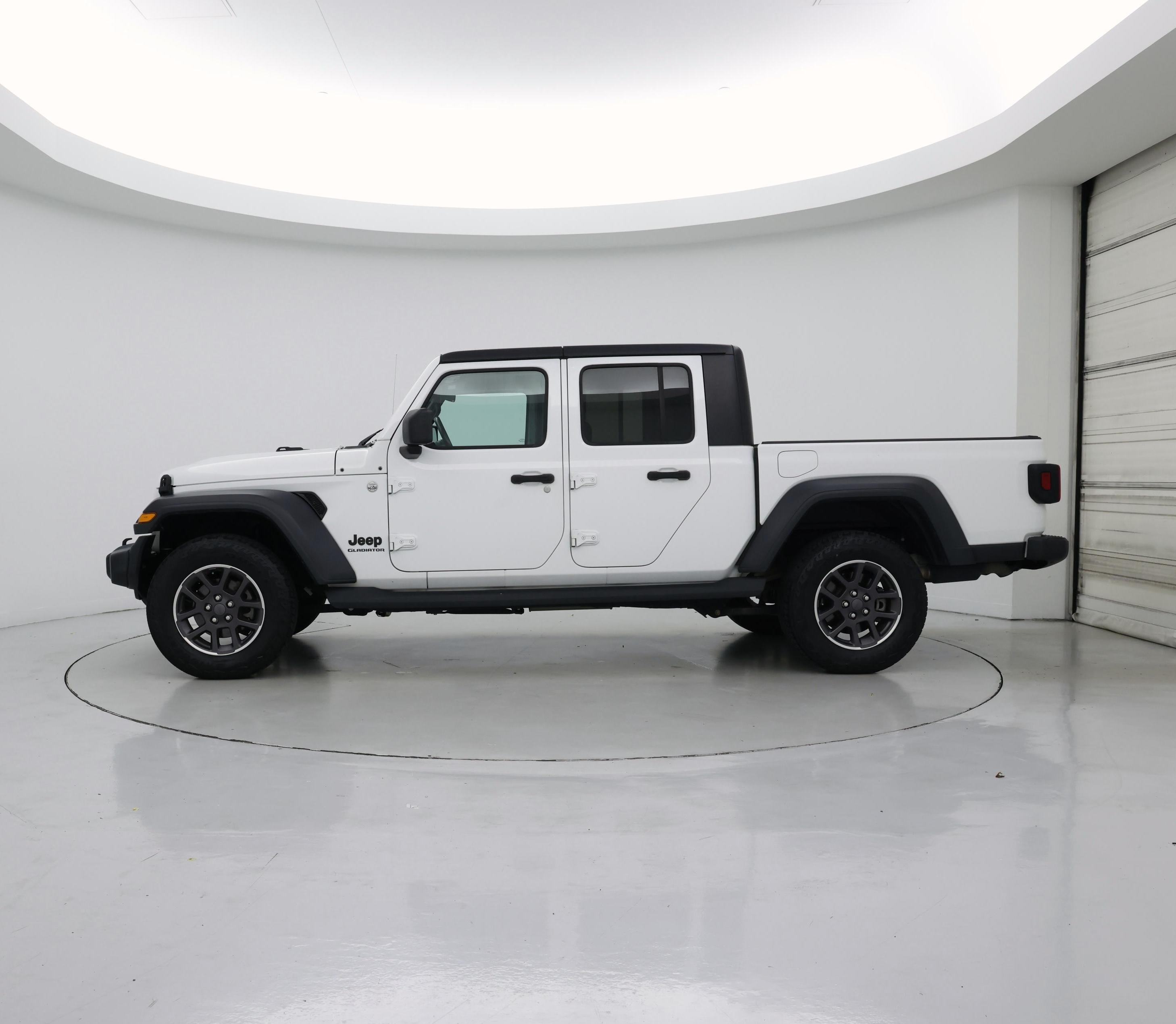 Thumbnail: 2020 Jeep Gladiator - 3