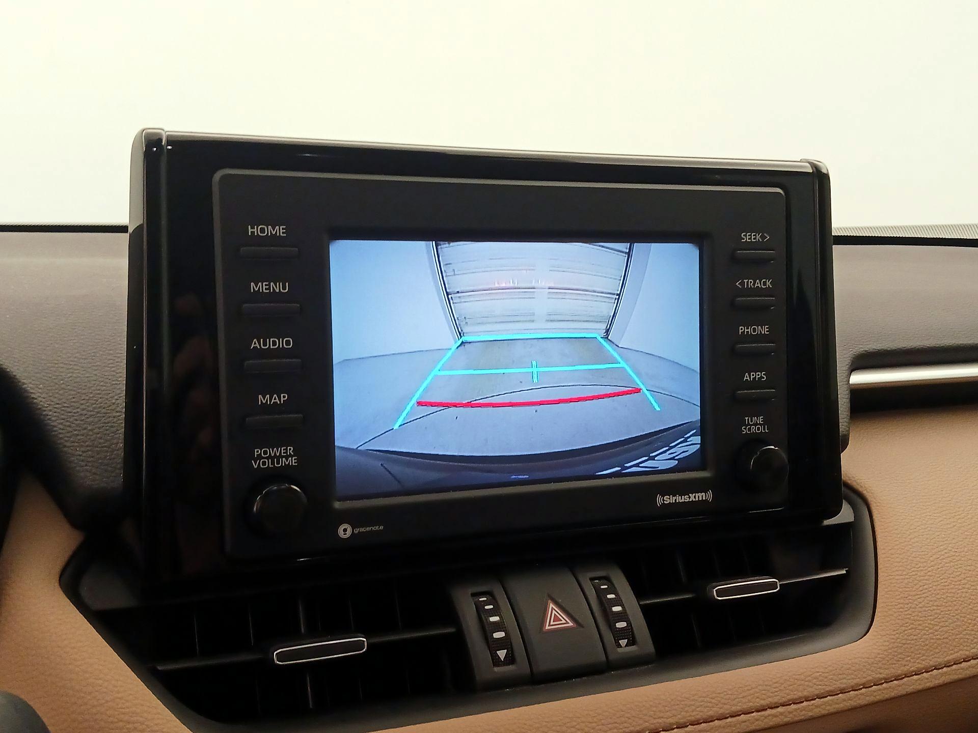 Thumbnail: 2022 Toyota RAV4 - 14