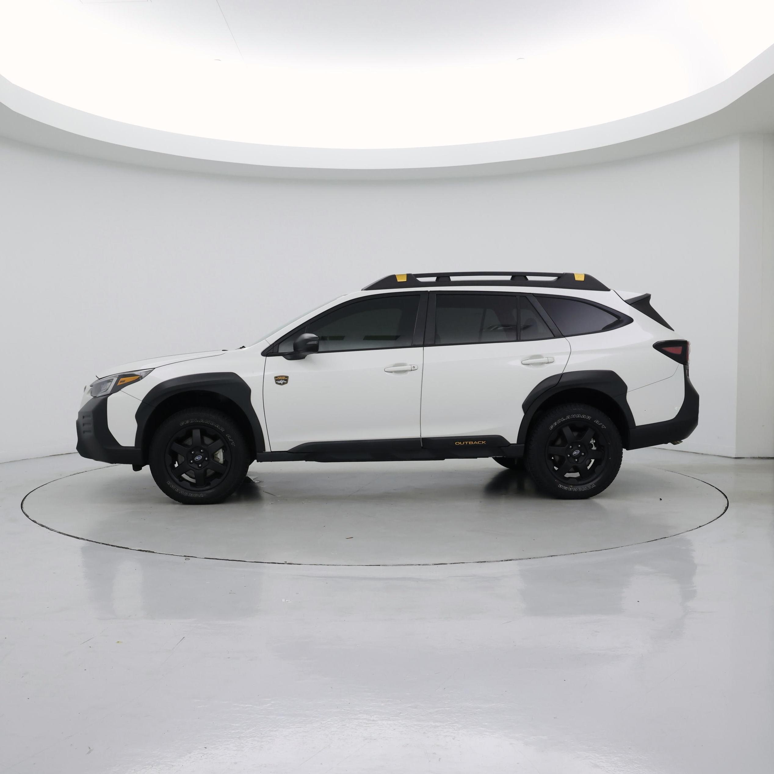 Thumbnail: 2023 Subaru Outback - 3