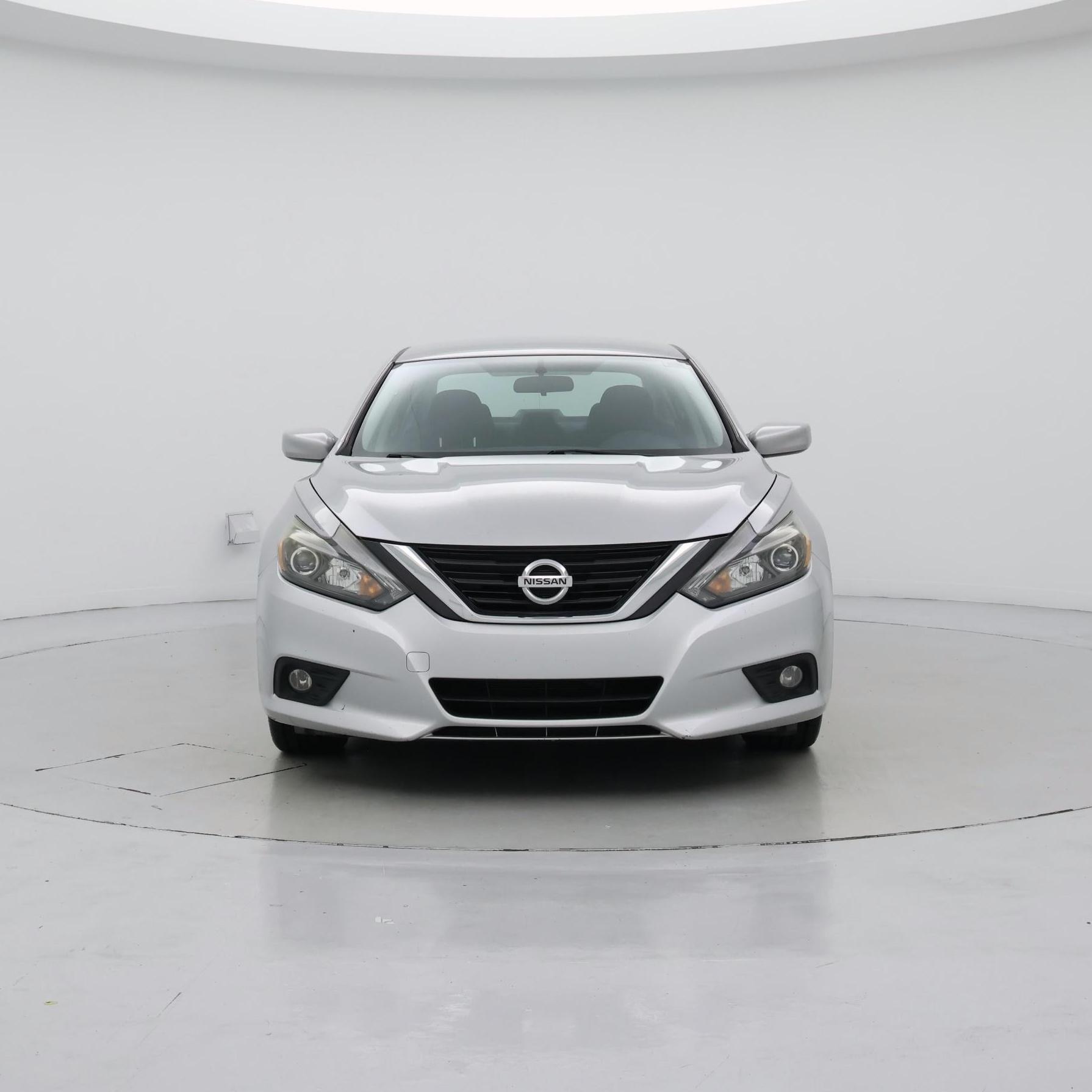 Thumbnail: 2017 Nissan Altima - 5