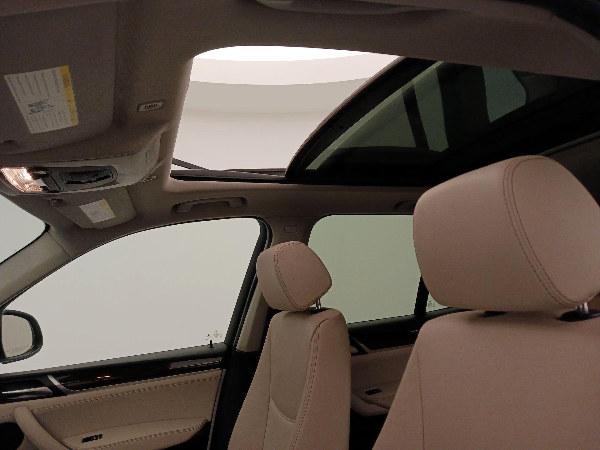 Thumbnail: 2017 BMW X3 - 19
