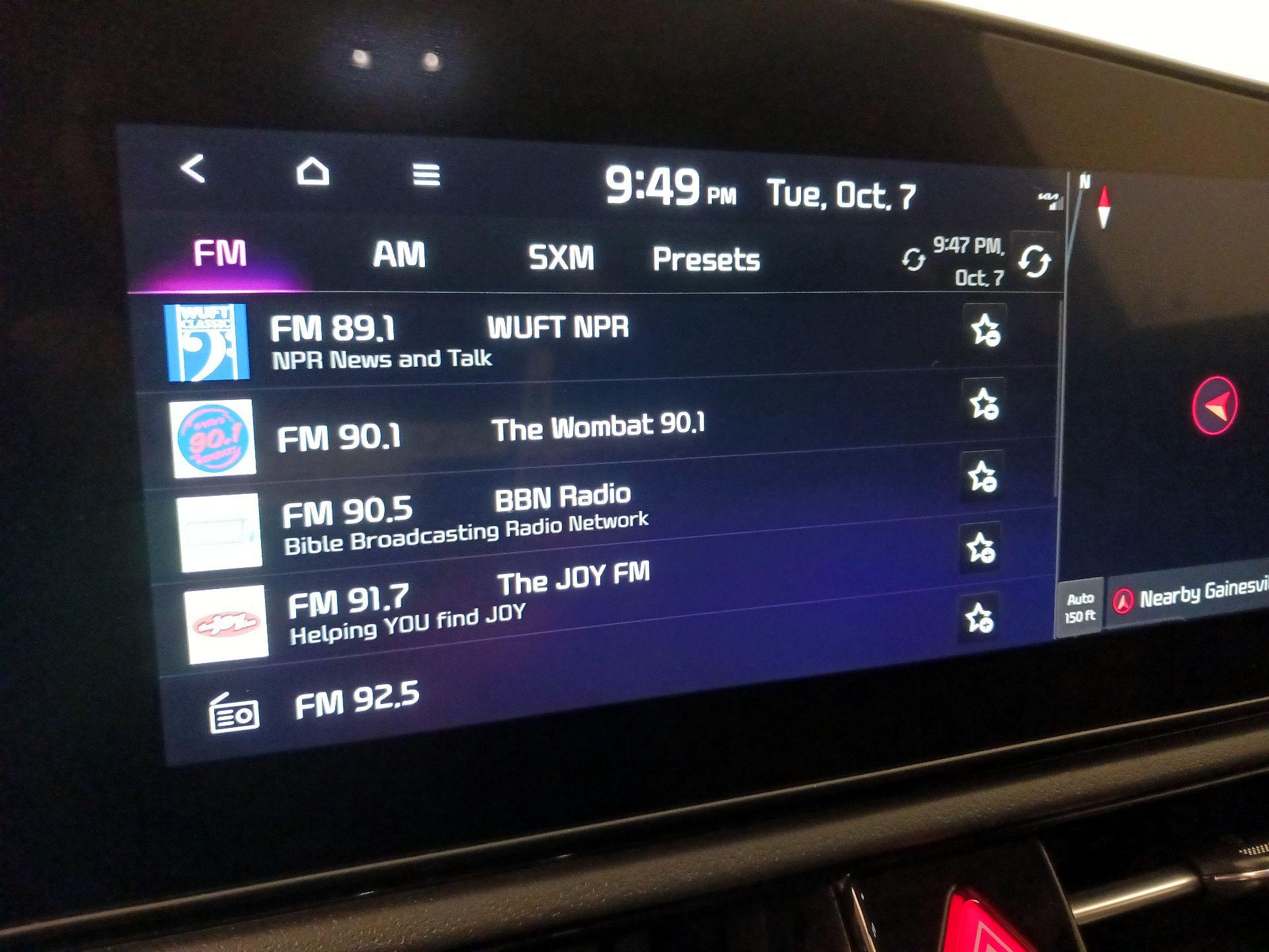 Thumbnail: 2023 Kia Niro - 16