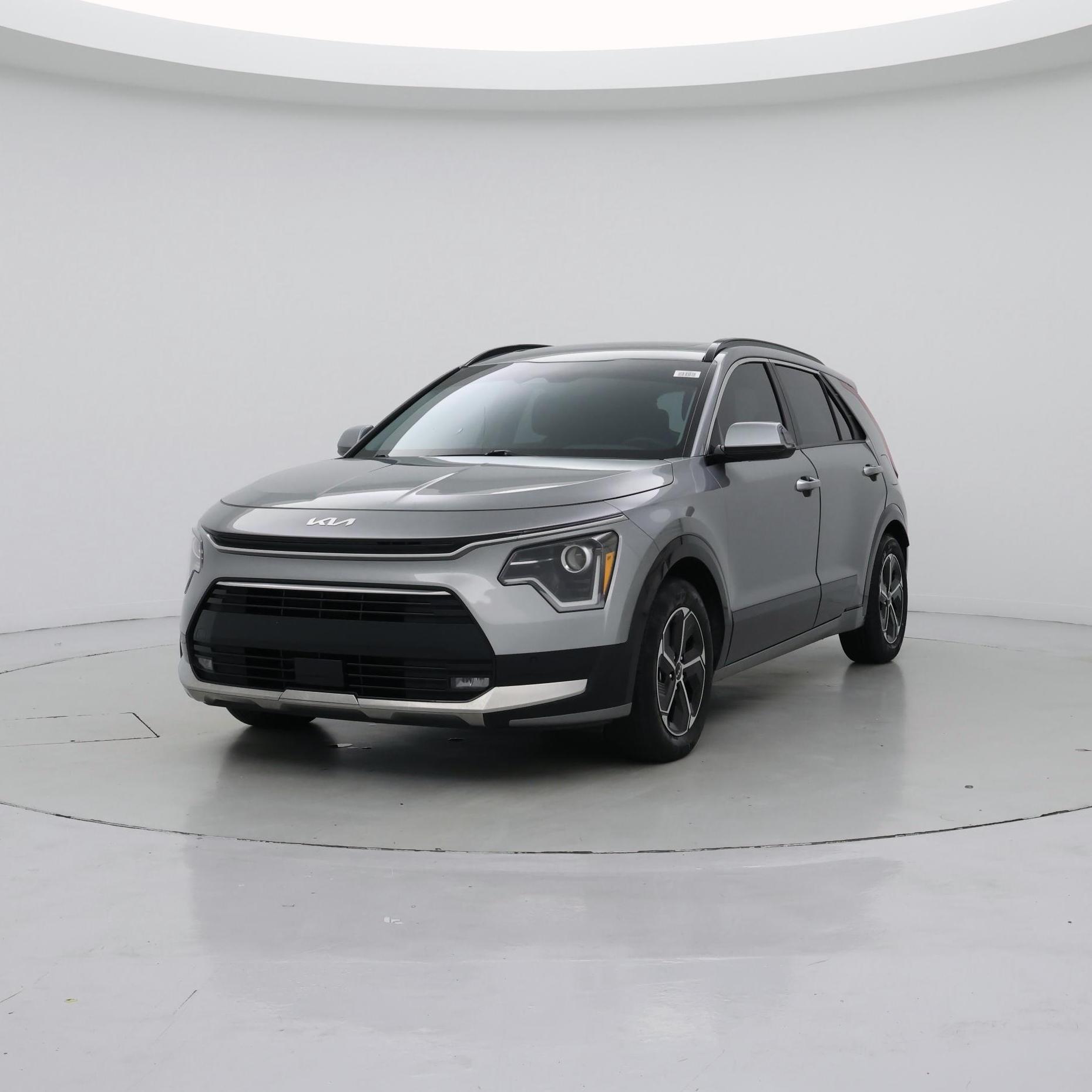 Thumbnail: 2023 Kia Niro - 4