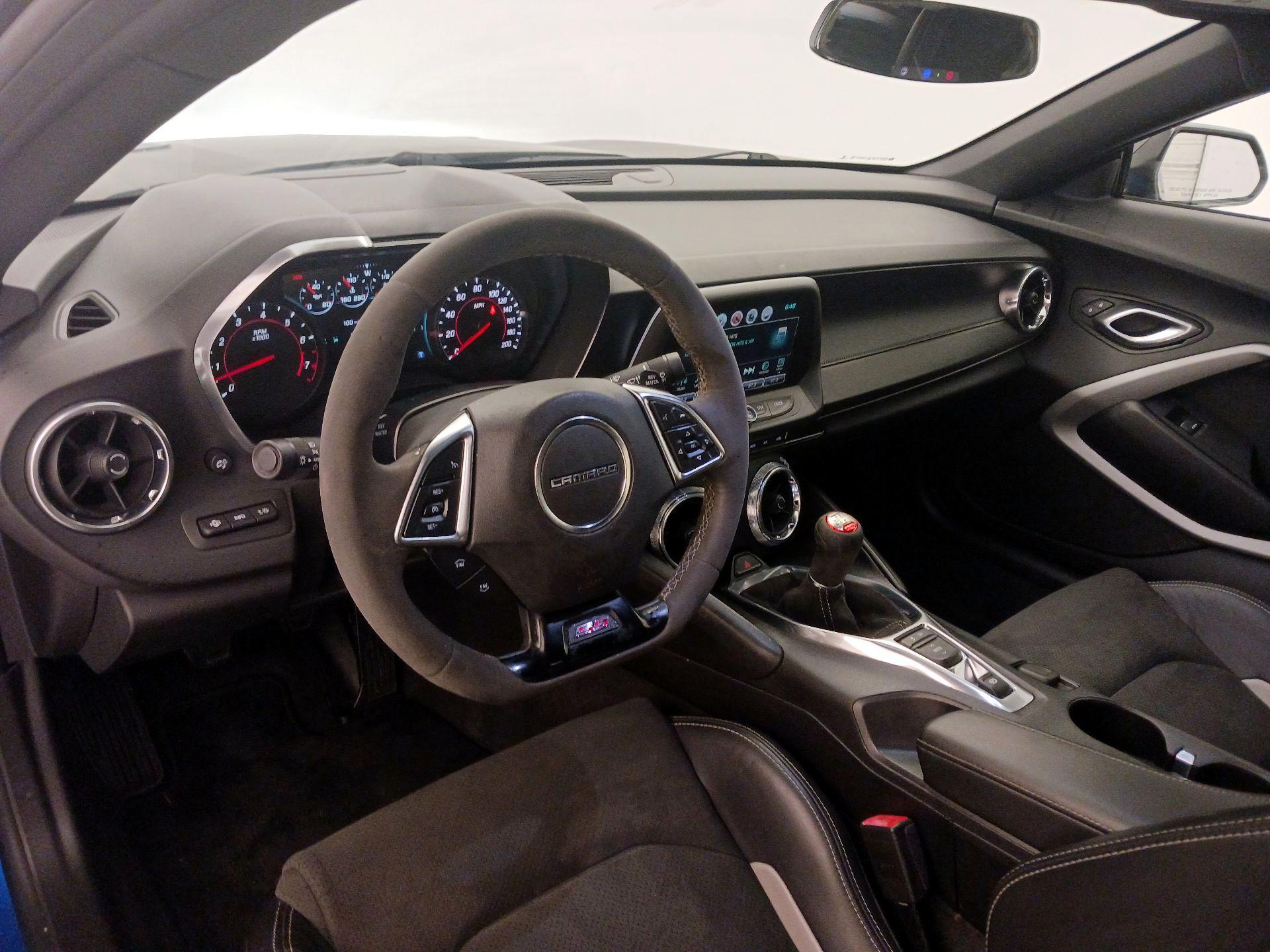 Thumbnail: 2018 Chevrolet Camaro - 9