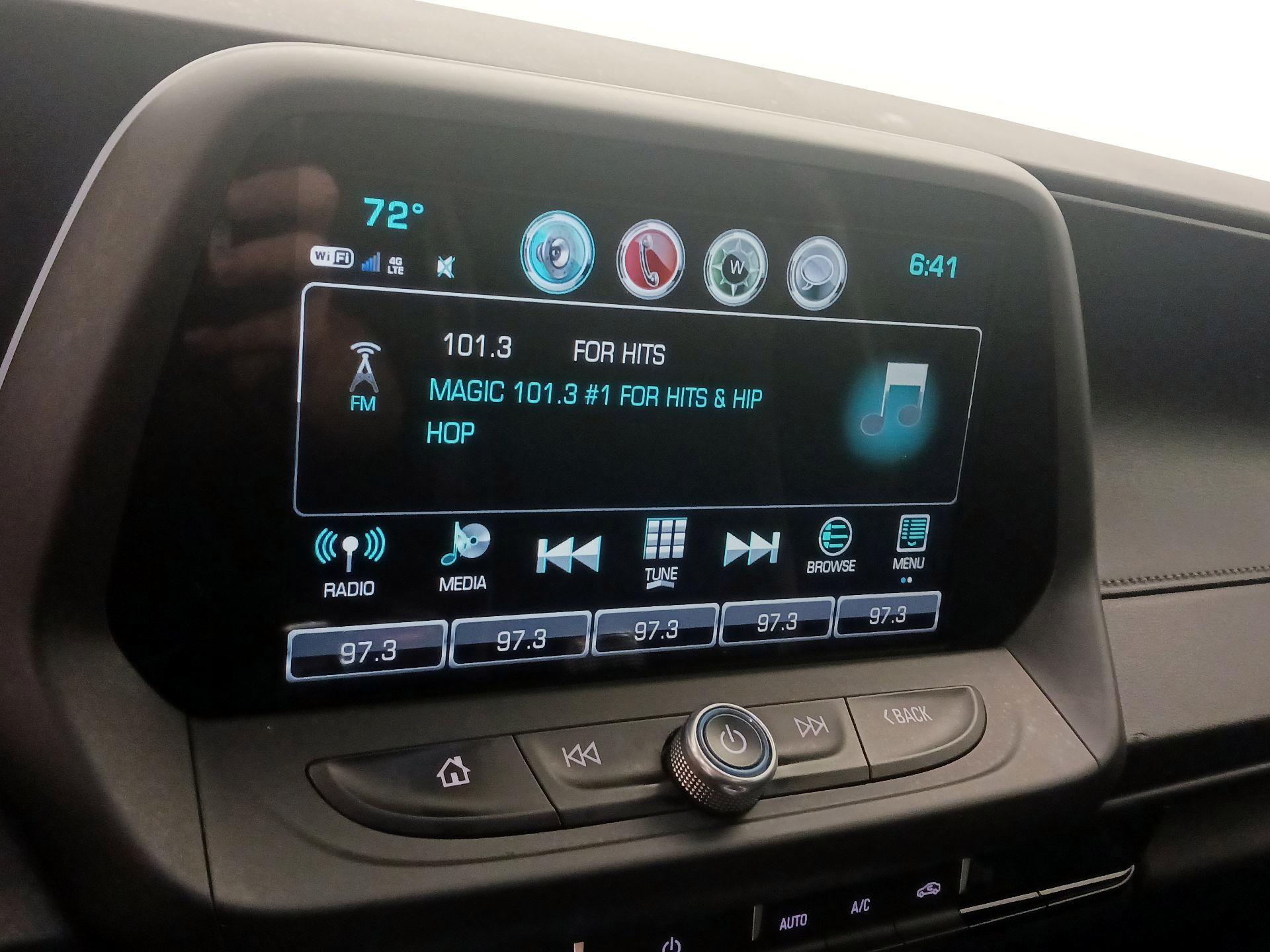 Thumbnail: 2018 Chevrolet Camaro - 15