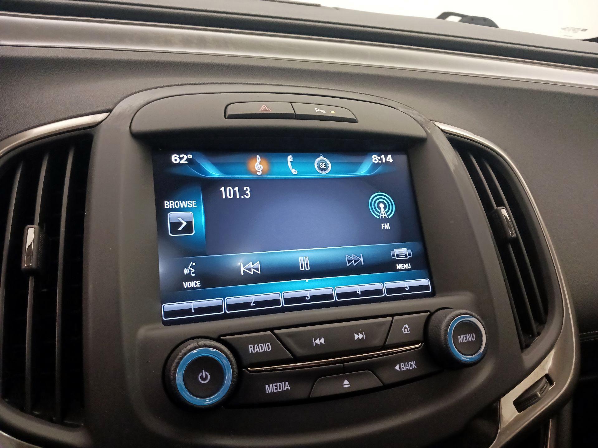 Thumbnail: 2014 Buick LaCrosse - 15