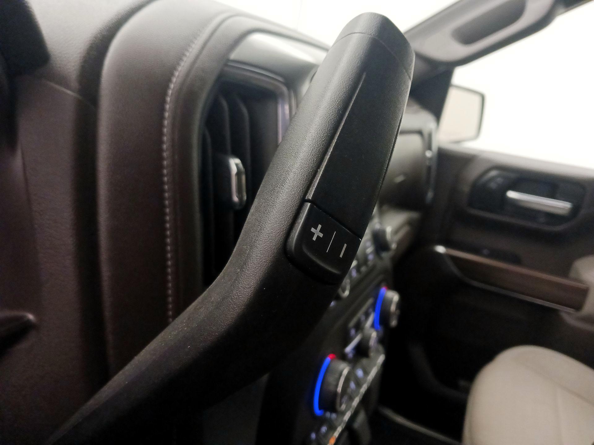 Thumbnail: 2022 Chevrolet Silverado 1500 - 17