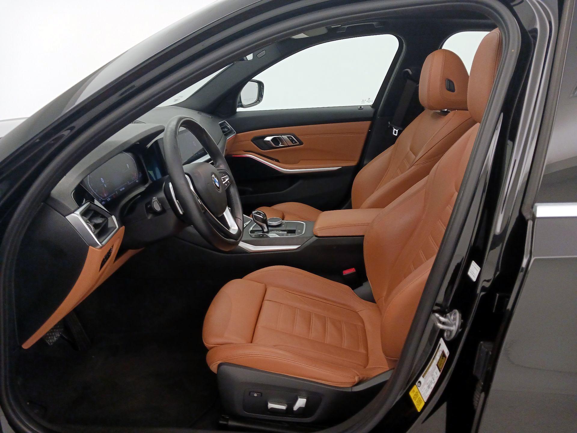 Thumbnail: 2020 BMW 3 Series - 11
