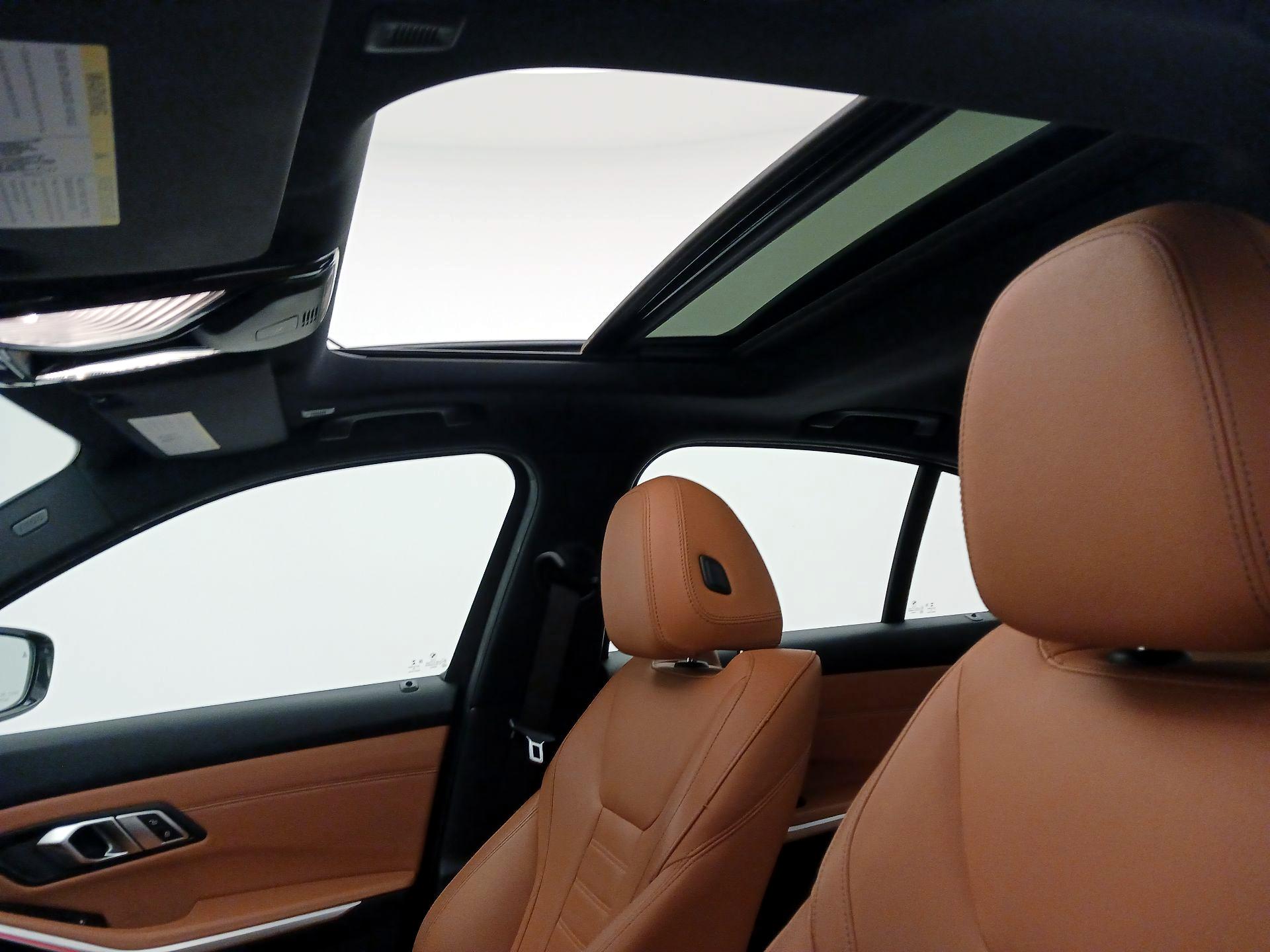 Thumbnail: 2020 BMW 3 Series - 20