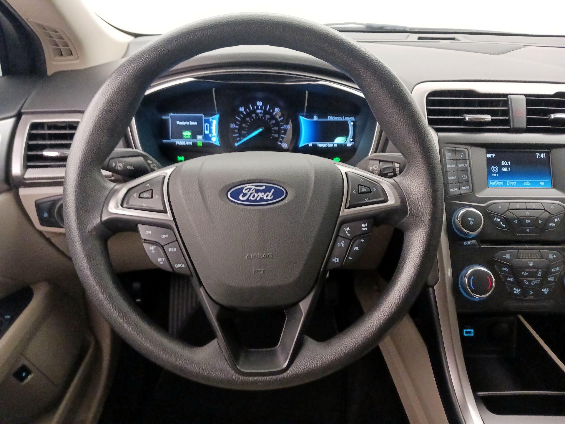 Thumbnail: 2018 Ford Fusion - 10