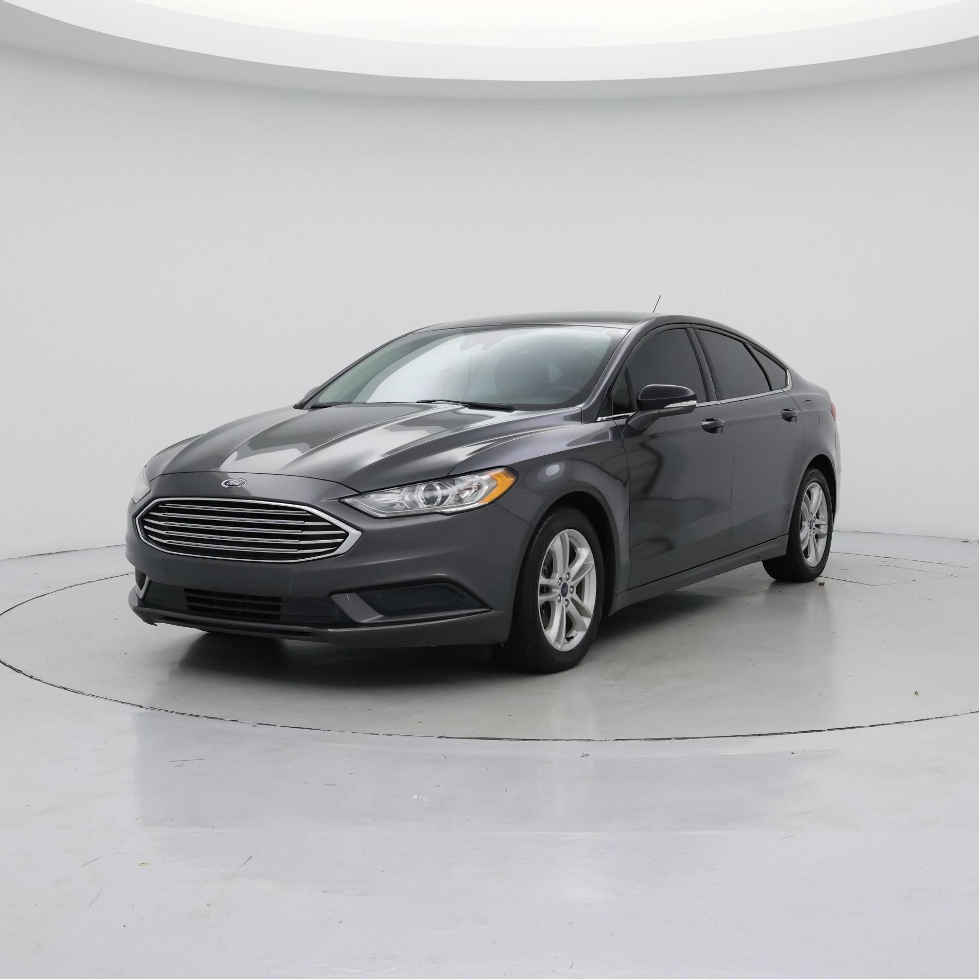 Thumbnail: 2018 Ford Fusion - 4