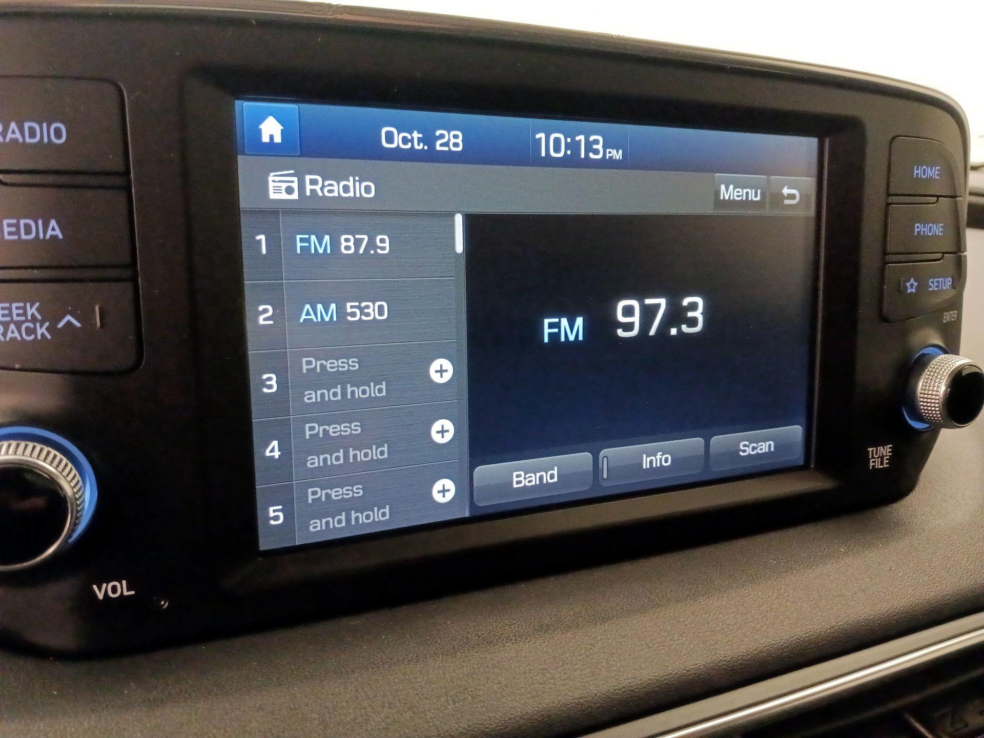 Thumbnail: 2020 Hyundai Santa Fe - 15