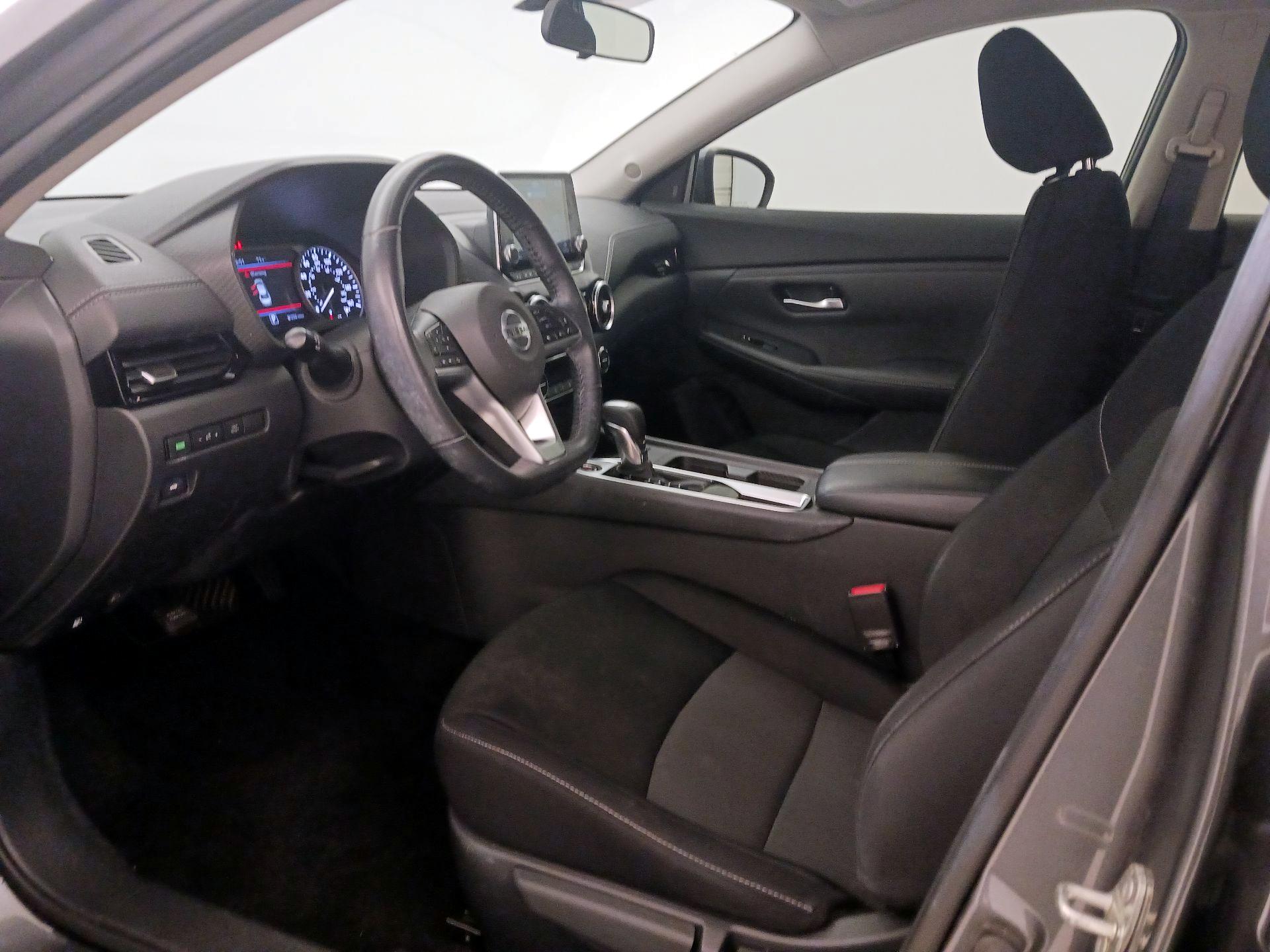 Thumbnail: 2021 Nissan Sentra - 11