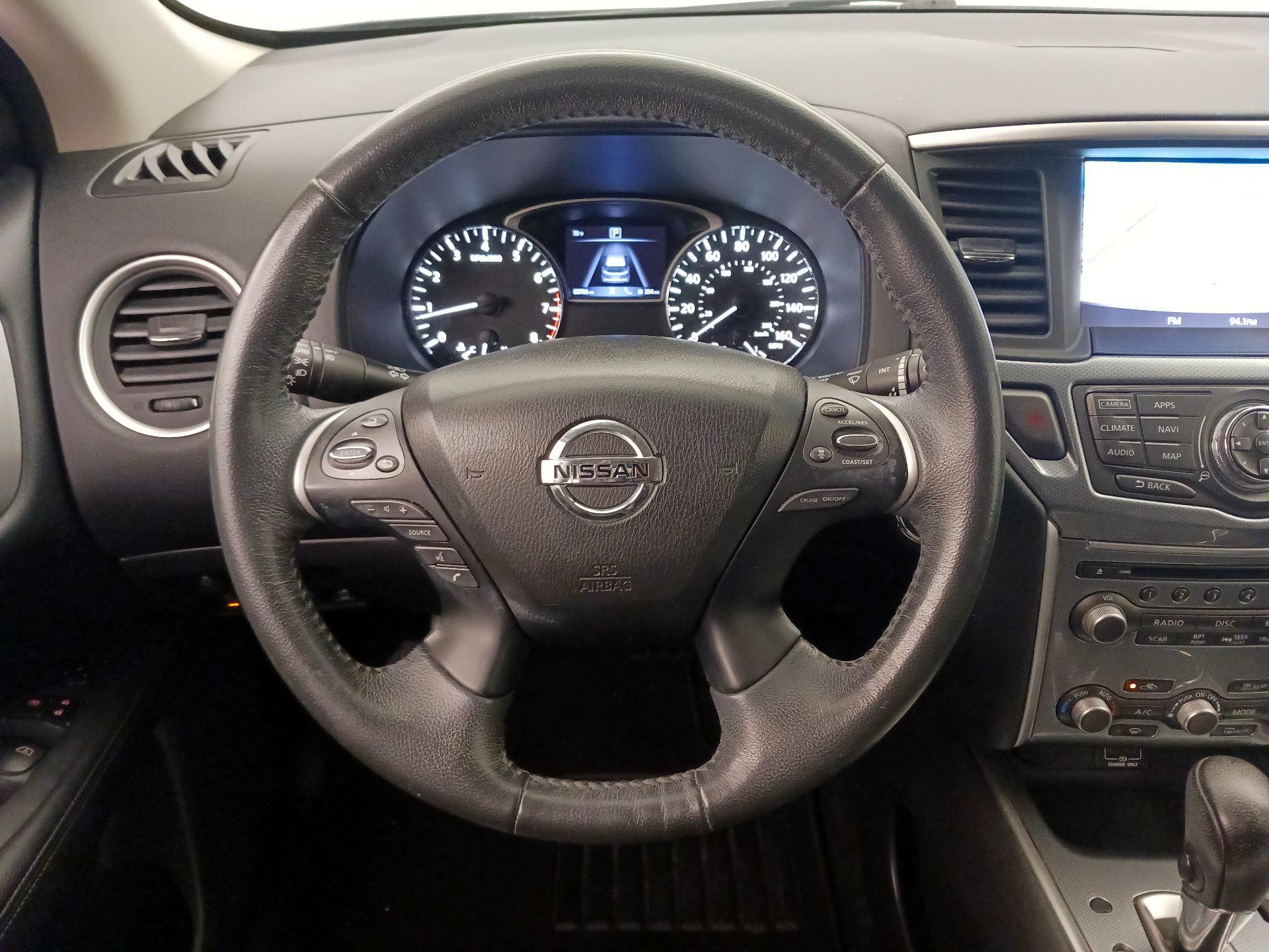 Thumbnail: 2018 Nissan Pathfinder - 10