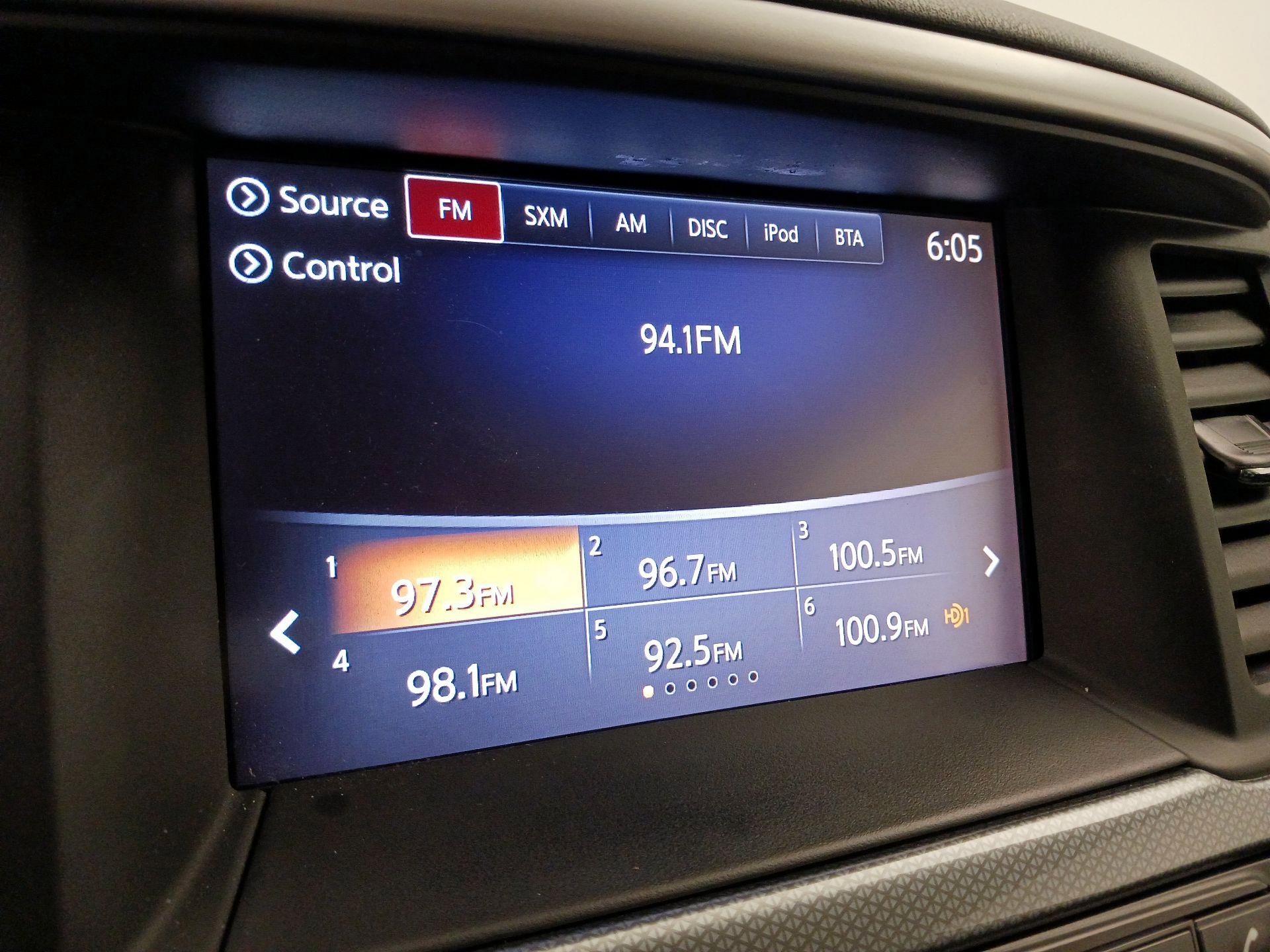 Thumbnail: 2018 Nissan Pathfinder - 16