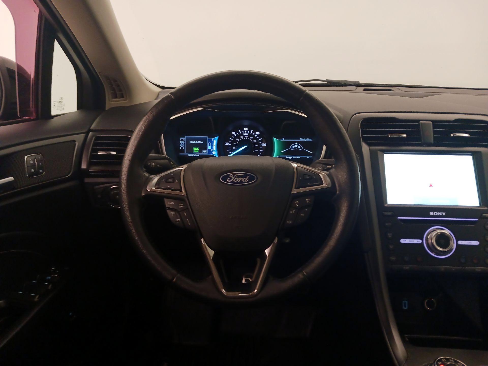 Thumbnail: 2018 Ford Fusion - 10