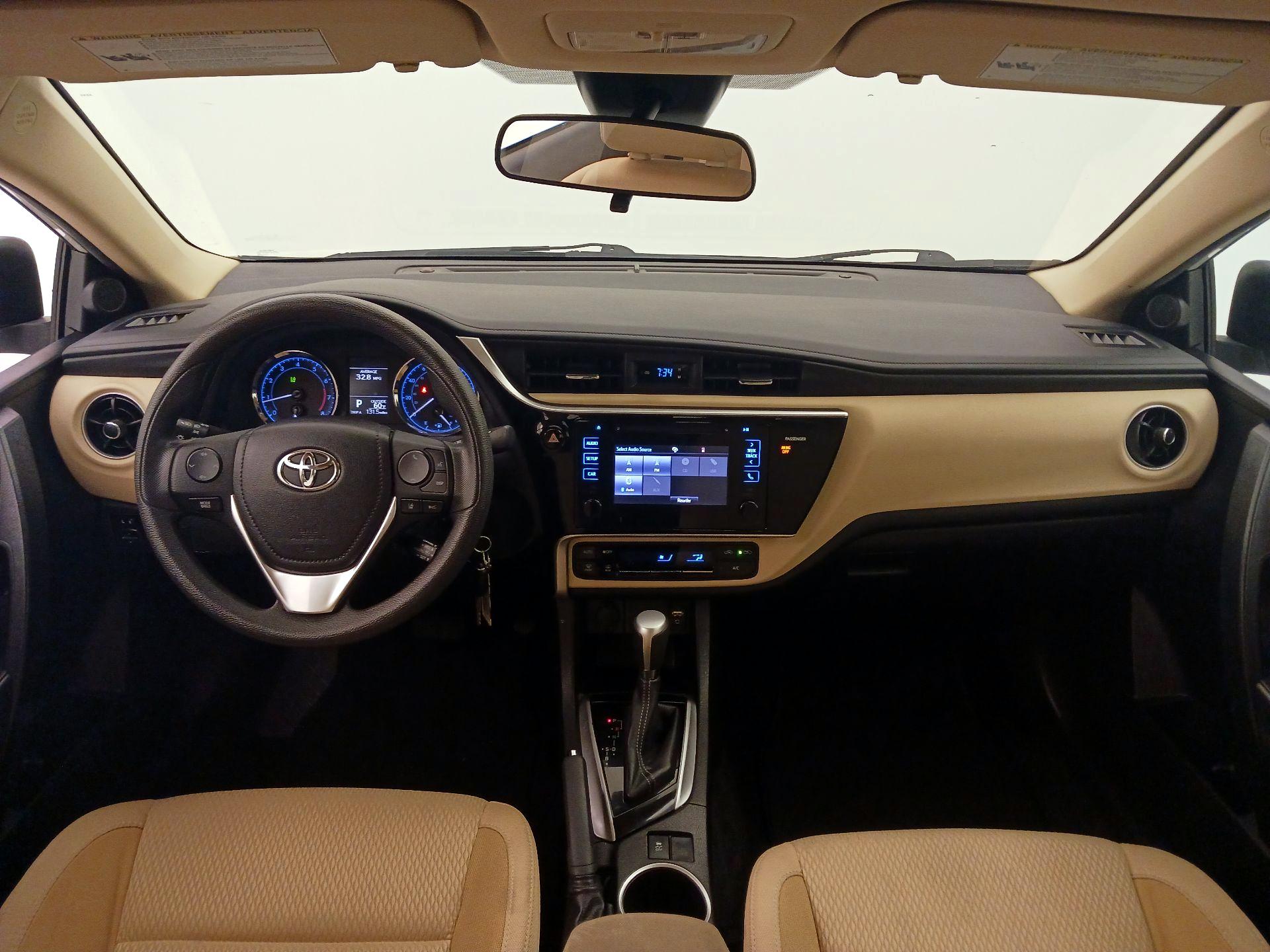 Thumbnail: 2017 Toyota Corolla - 9