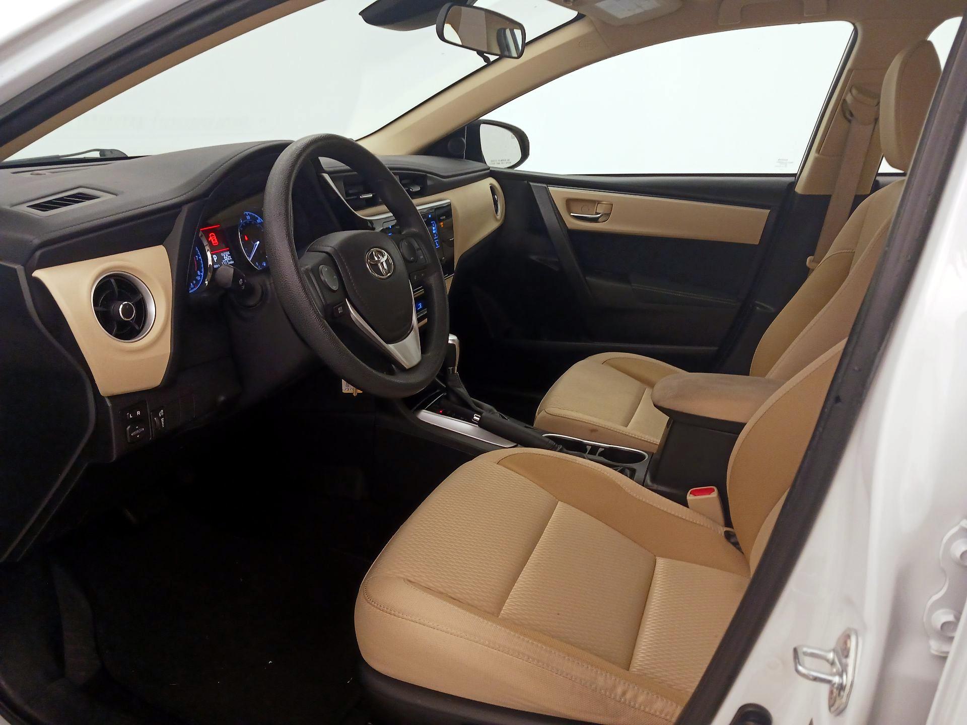 Thumbnail: 2017 Toyota Corolla - 11