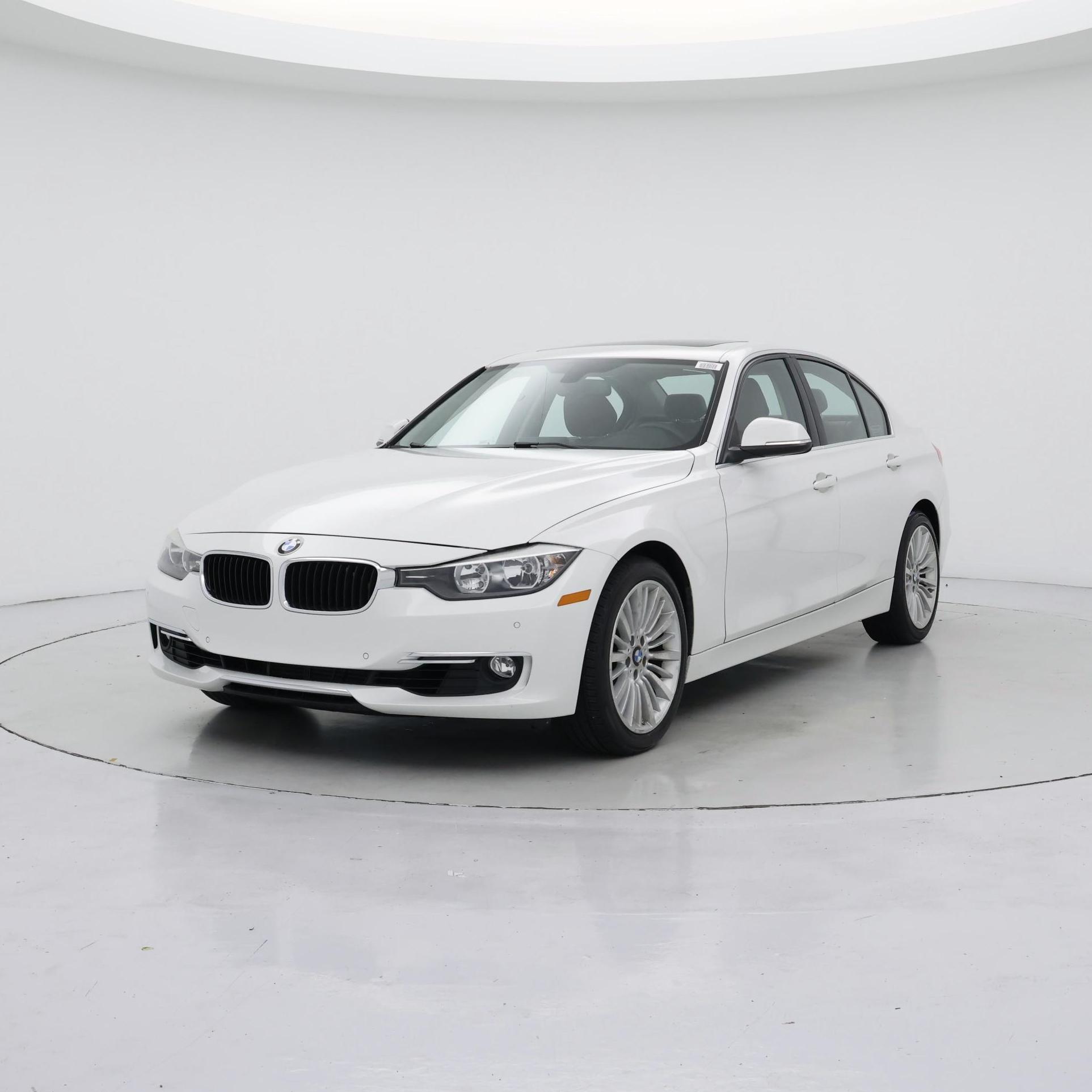 Thumbnail: 2015 BMW 3 Series - 4