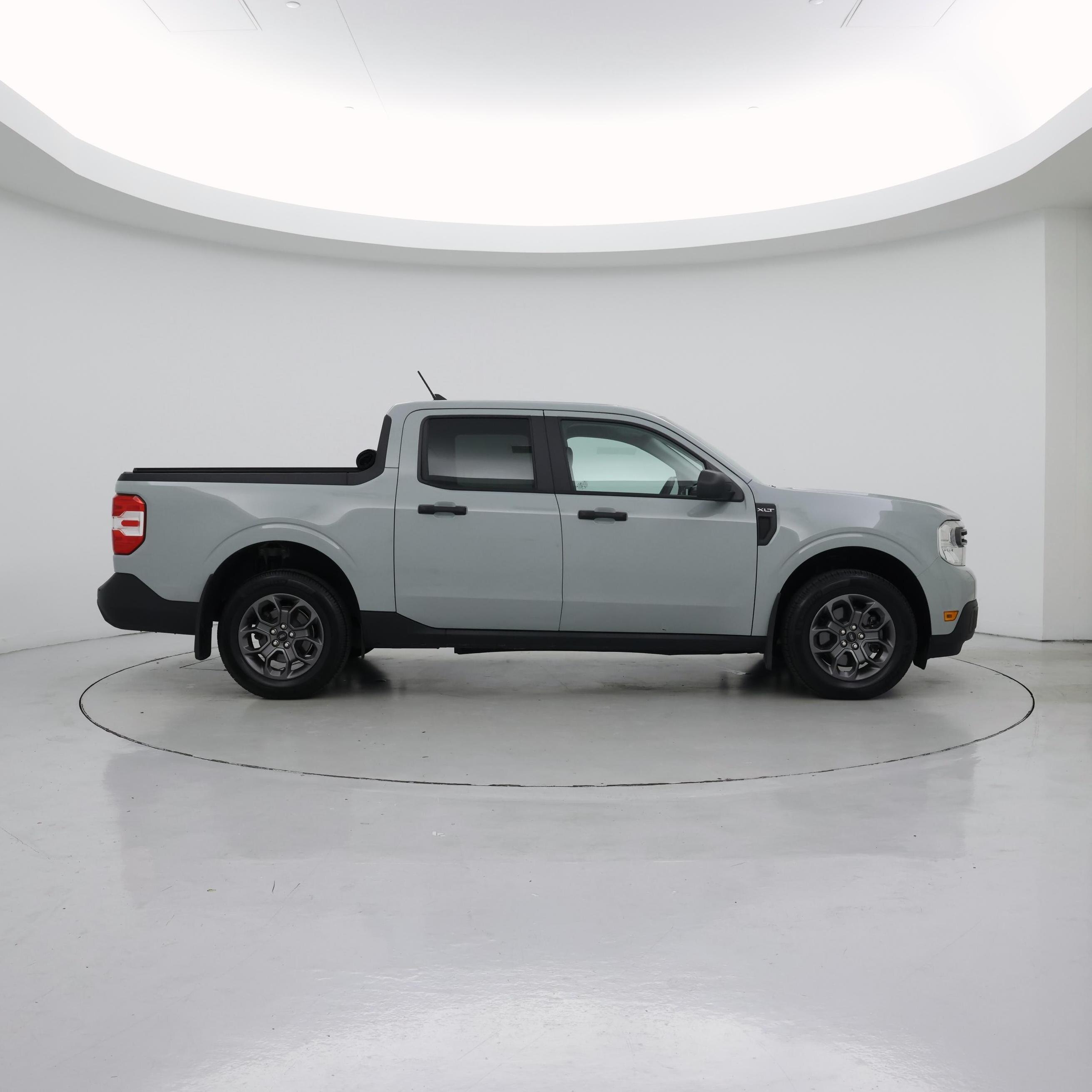 Thumbnail: 2022 Ford Maverick - 7