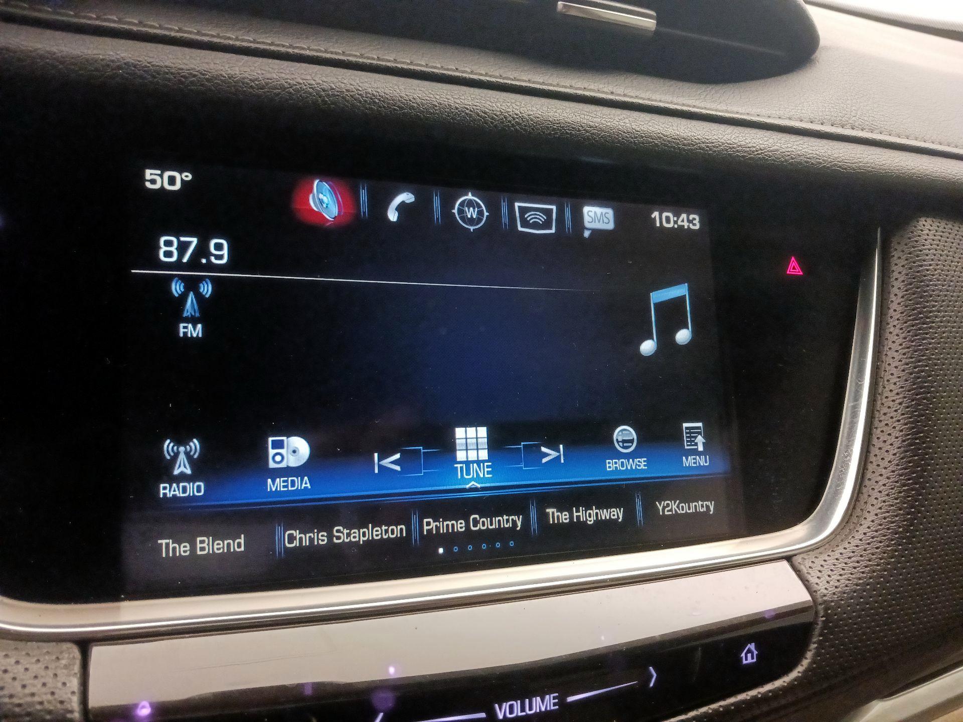 Thumbnail: 2017 Cadillac XT5 - 16