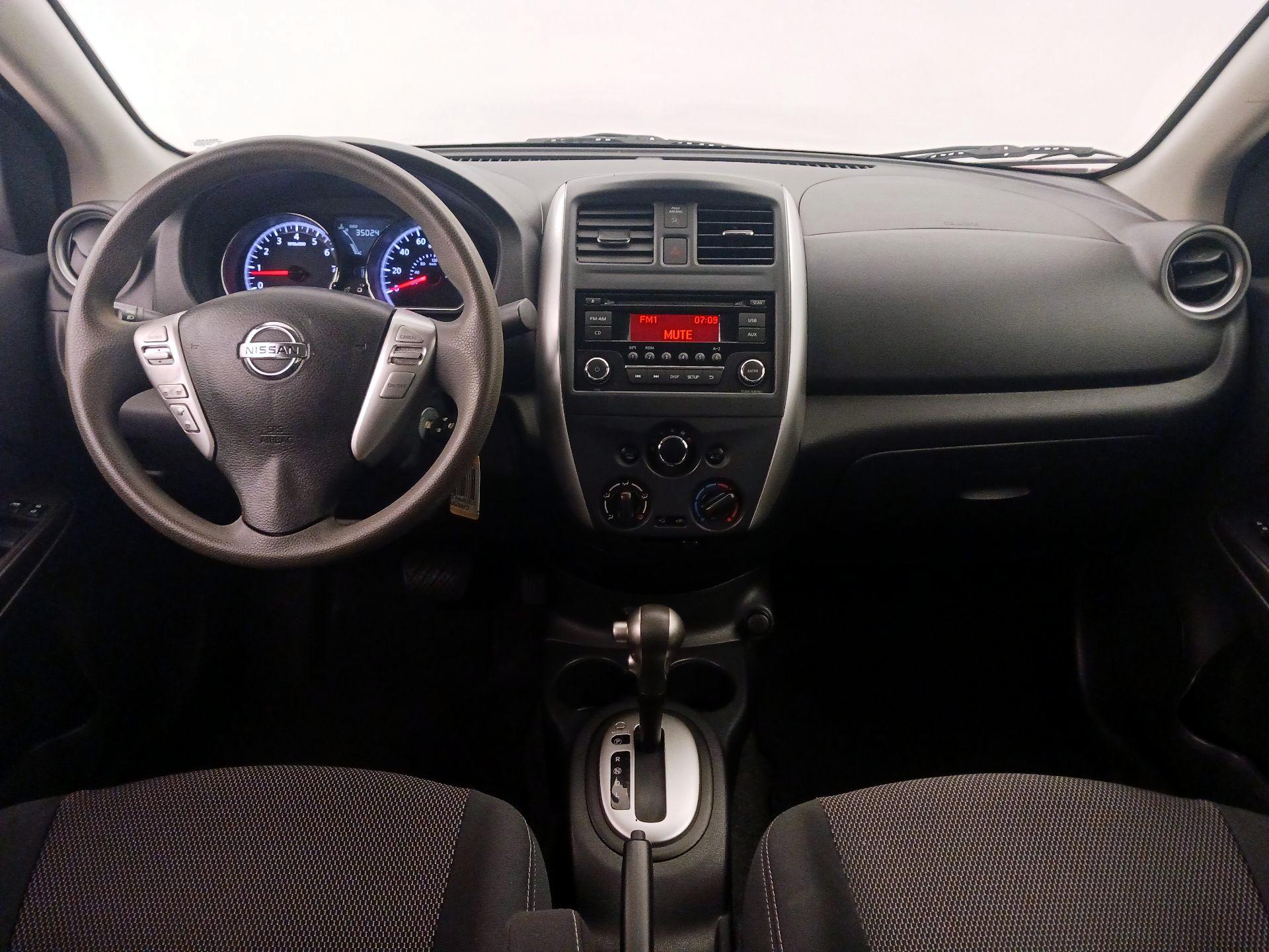 Thumbnail: 2017 Nissan Versa - 9