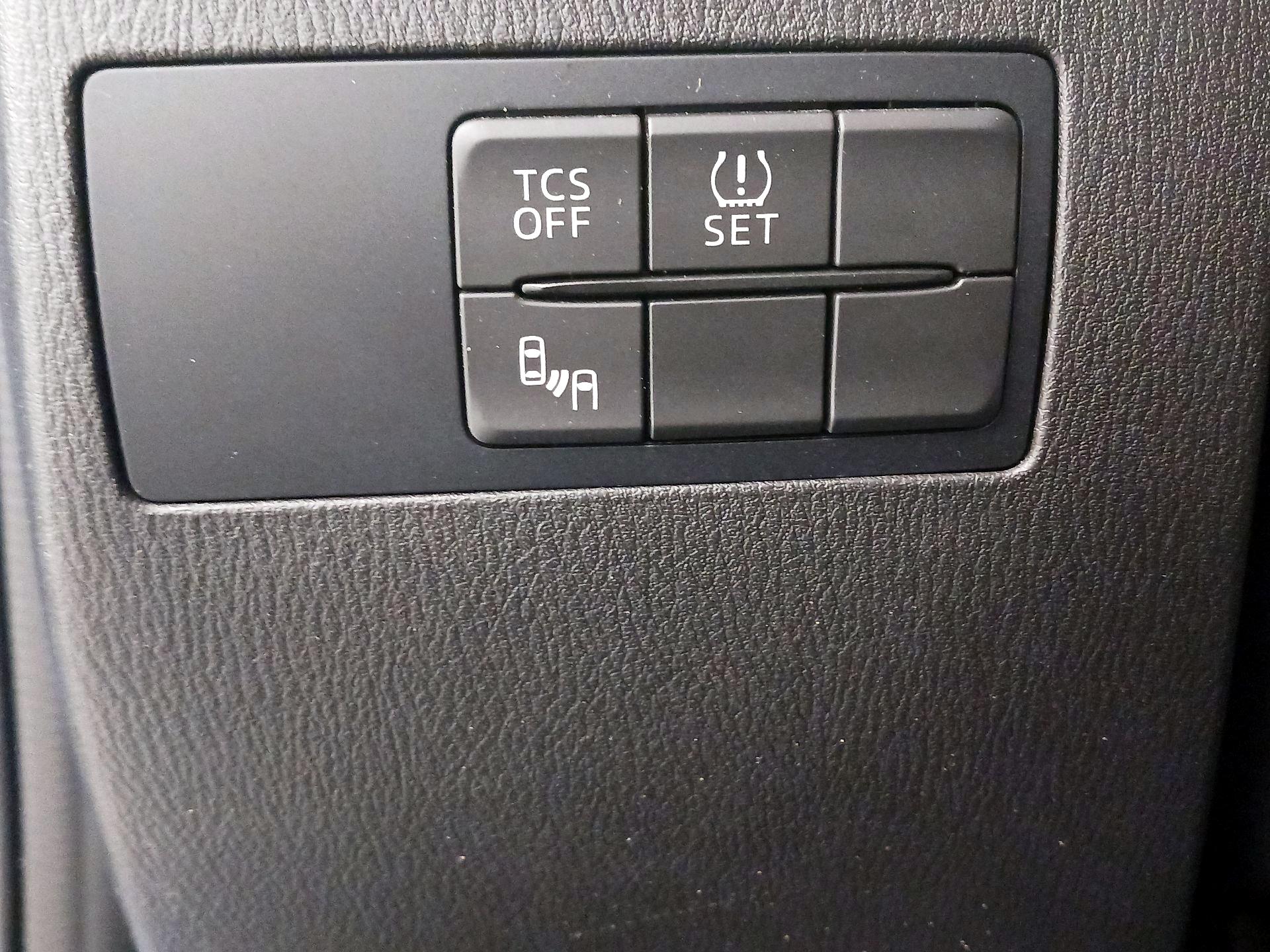 Thumbnail: 2017 Mazda CX-3 - 13