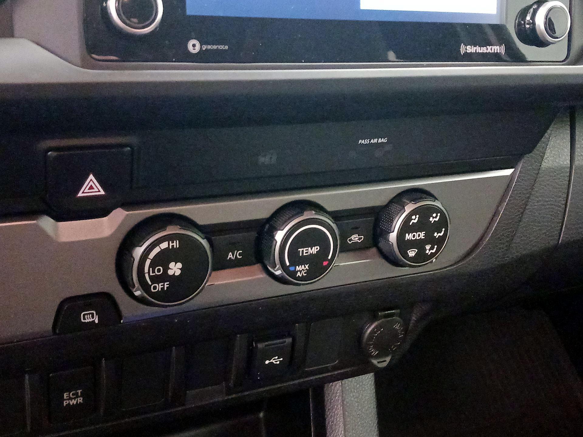 Thumbnail: 2021 Toyota Tacoma - 16