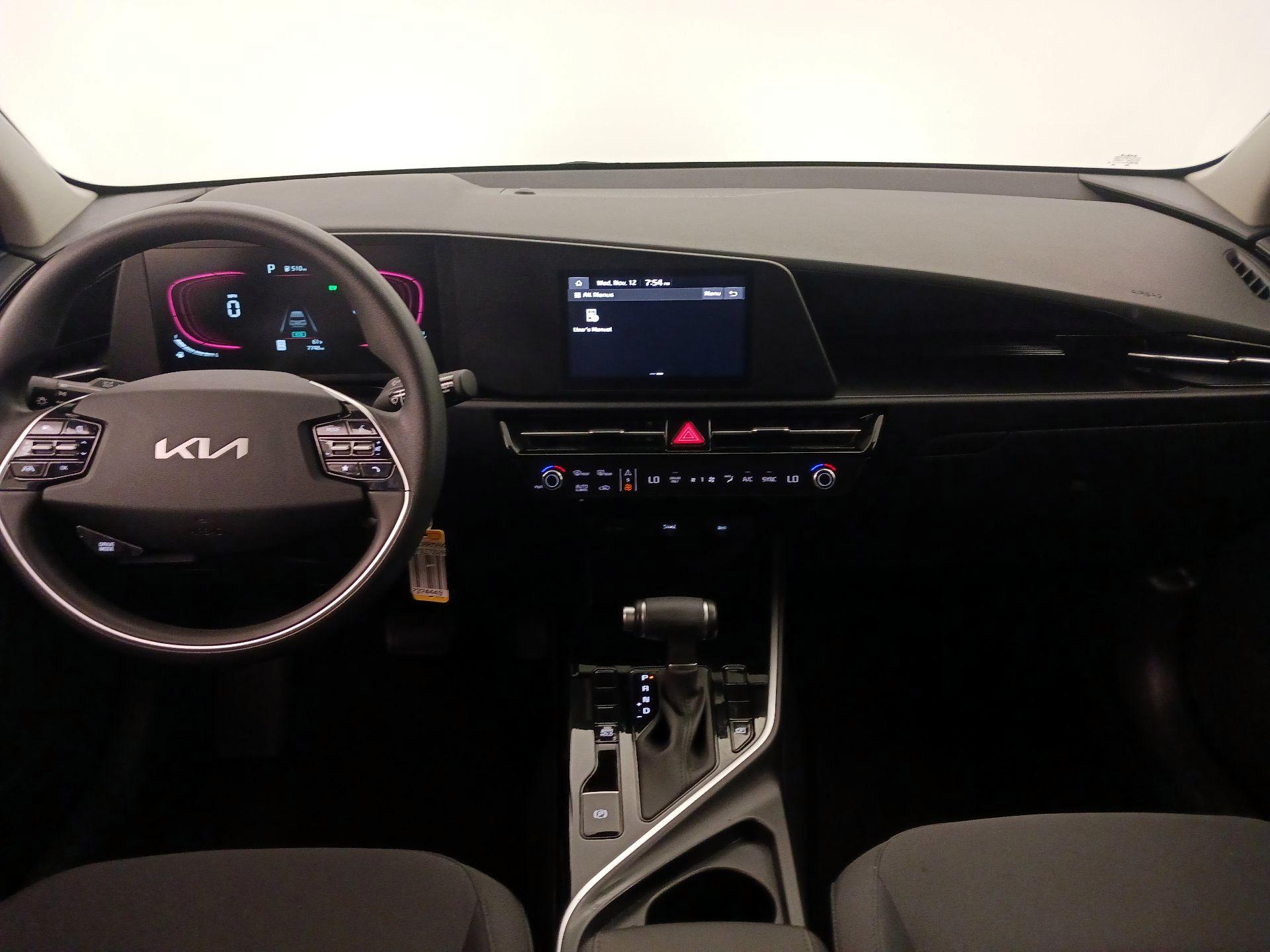 Thumbnail: 2025 Kia Niro - 9